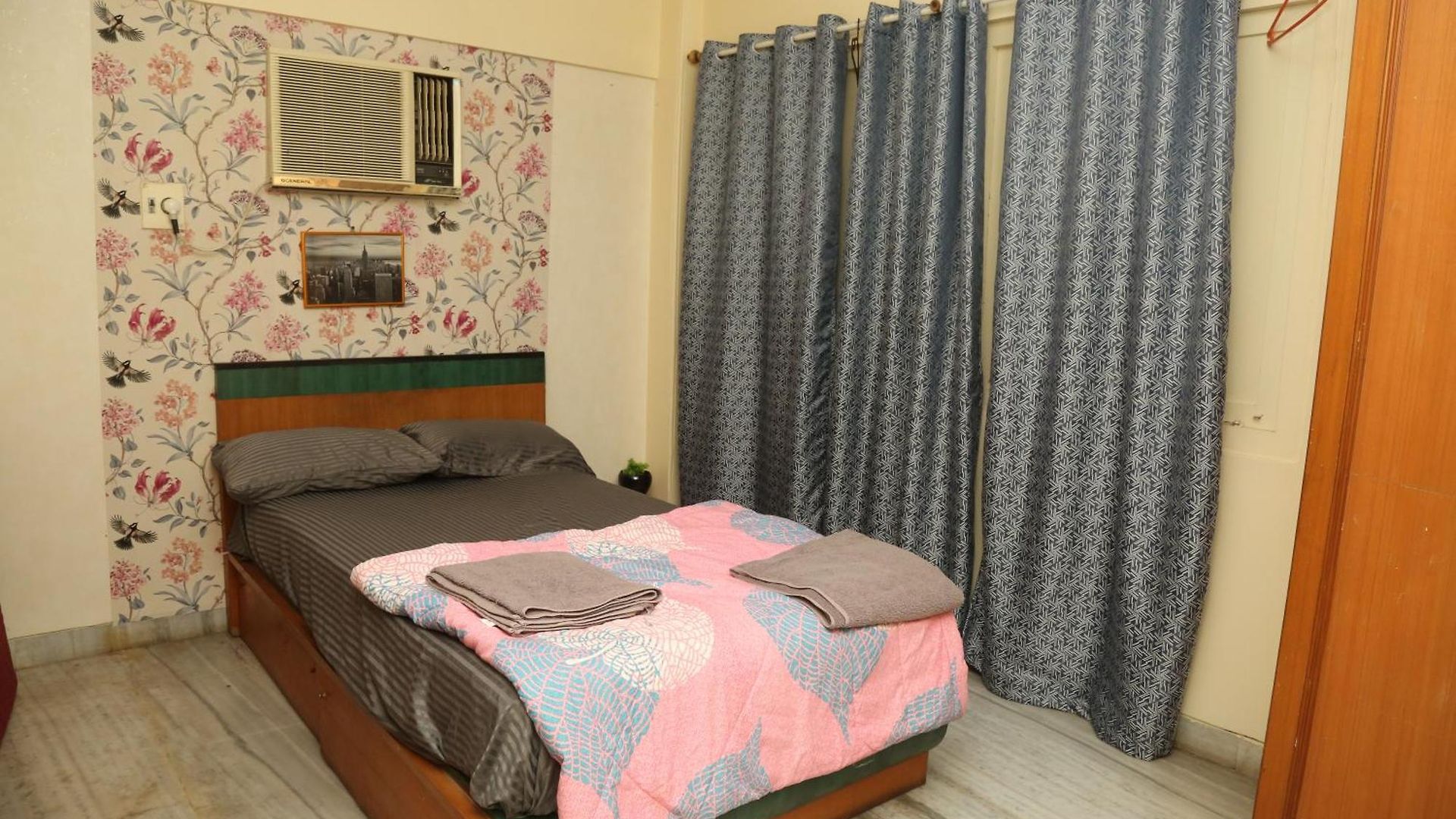 Ivy Link Palace 2bhk Oshiwara Mumbai