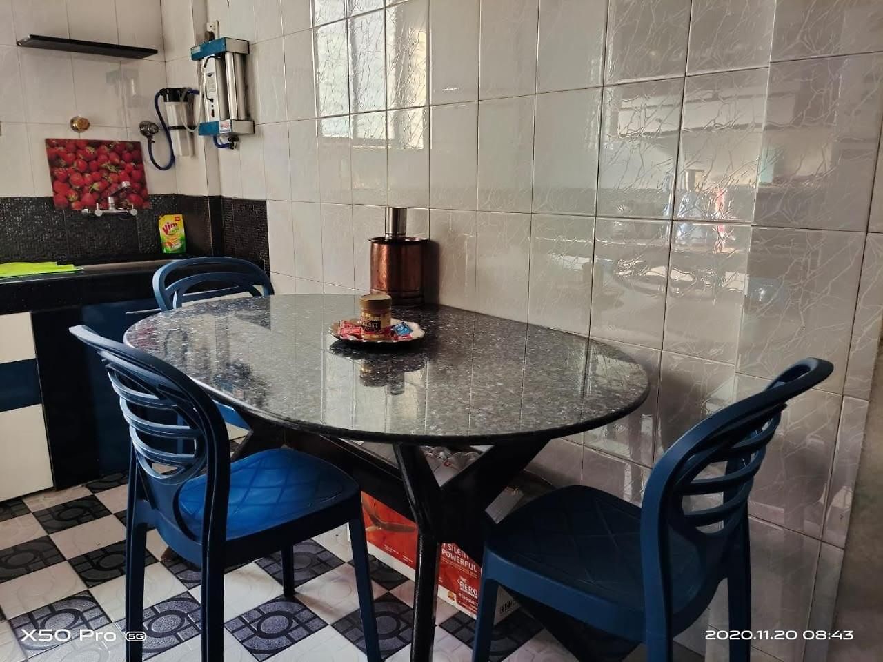 Apartment Seaface Bldg 1bhk 0r 2 Bhk 0r Pvt Luxe Service Flat,