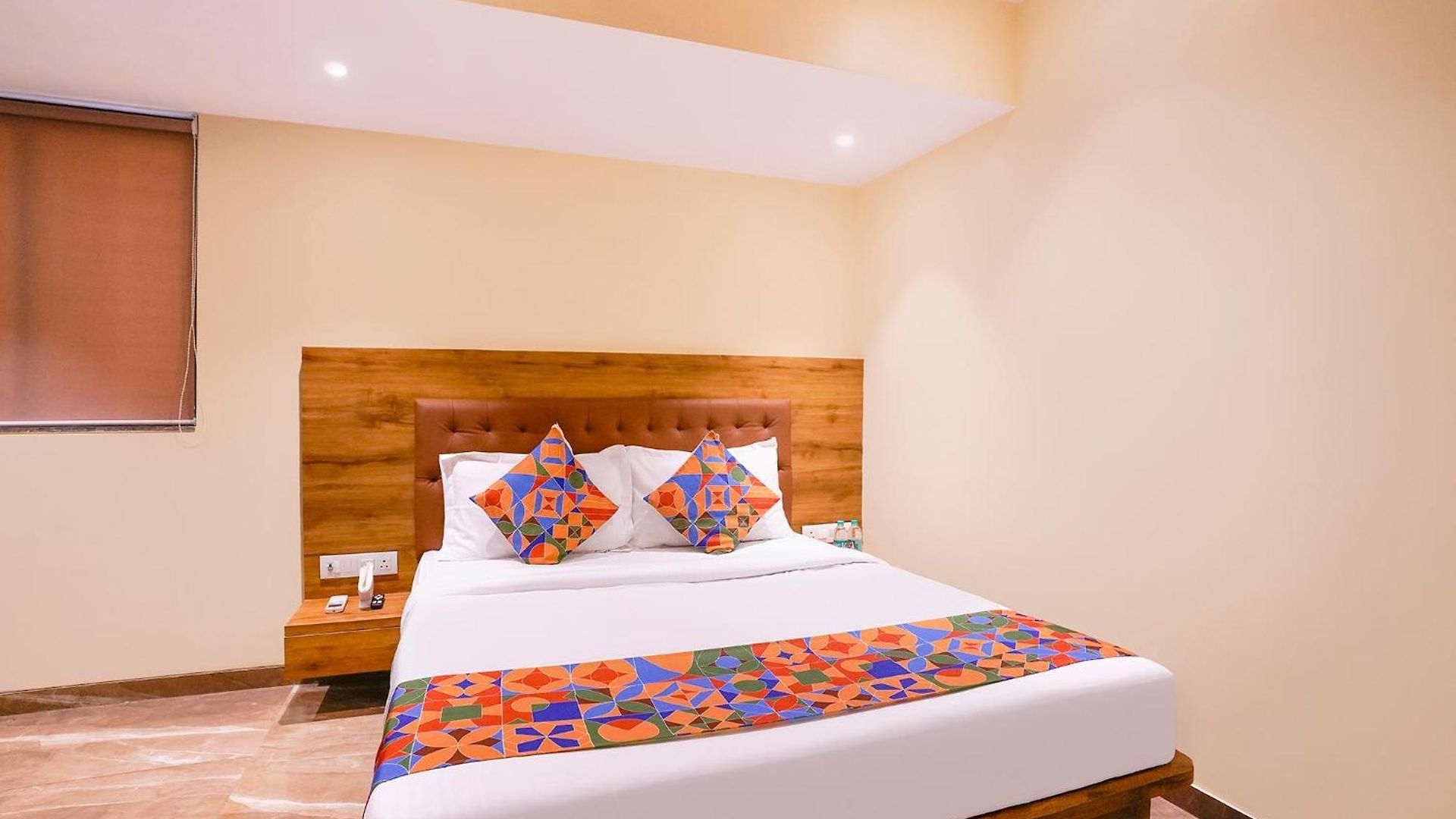 Hotel Fabhotel Samrath Mumbai
