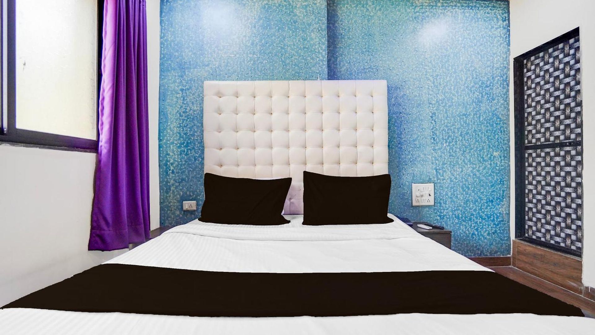 O The Om Sai Residency Hotel 4*