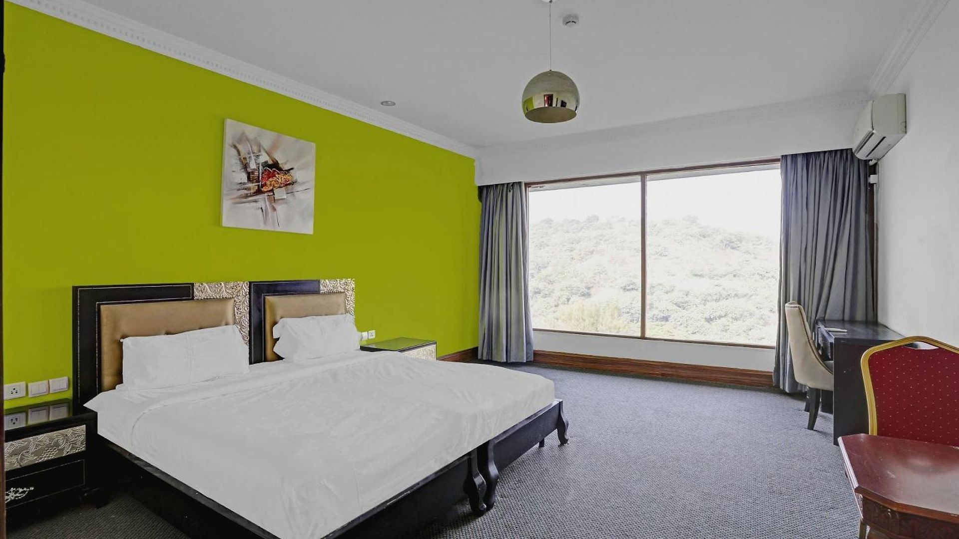 Townhouse Royal Palms Shared Serviced 4* Mumbai