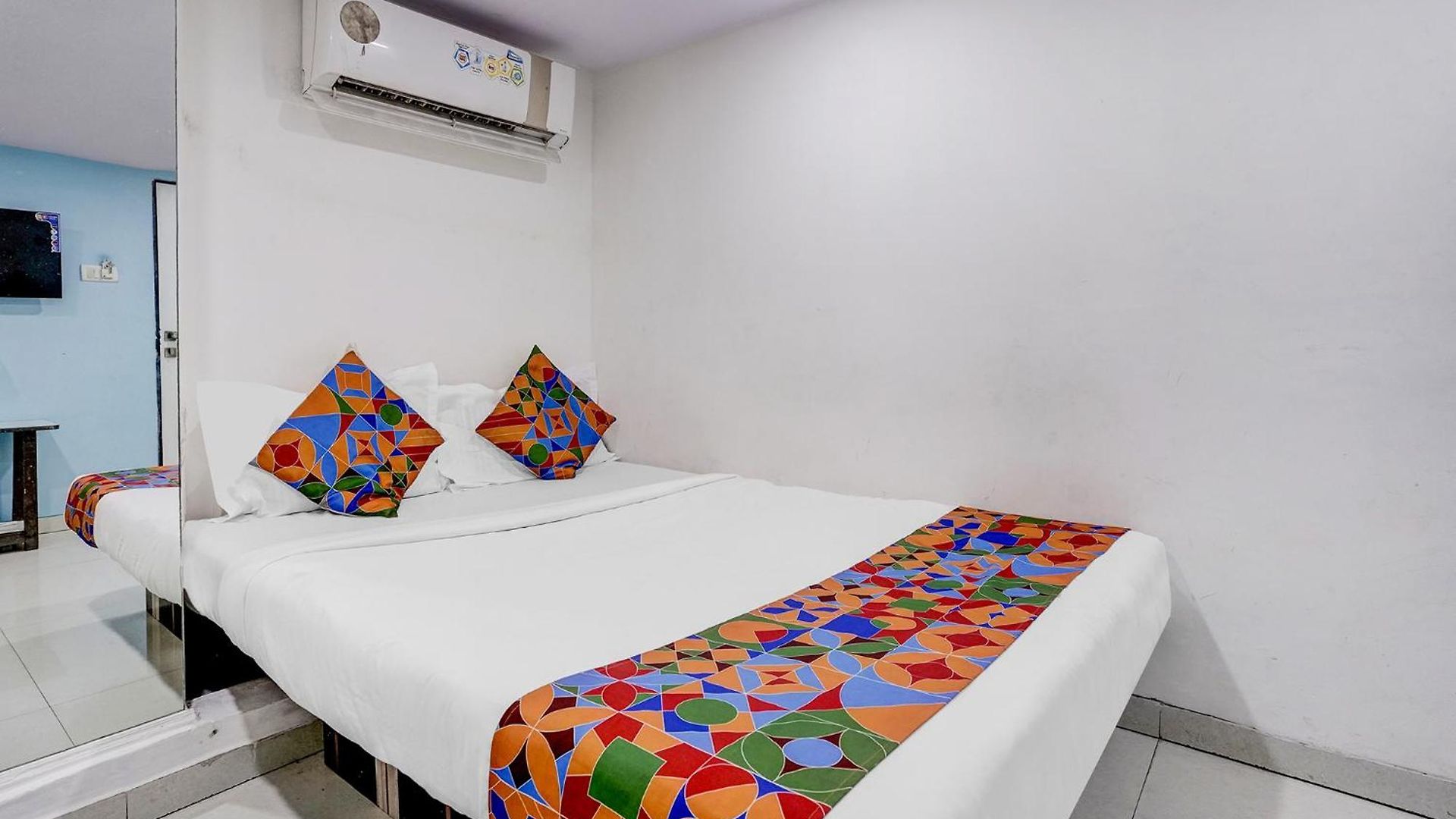 Fabhotel Blue Light Hotel Mumbai