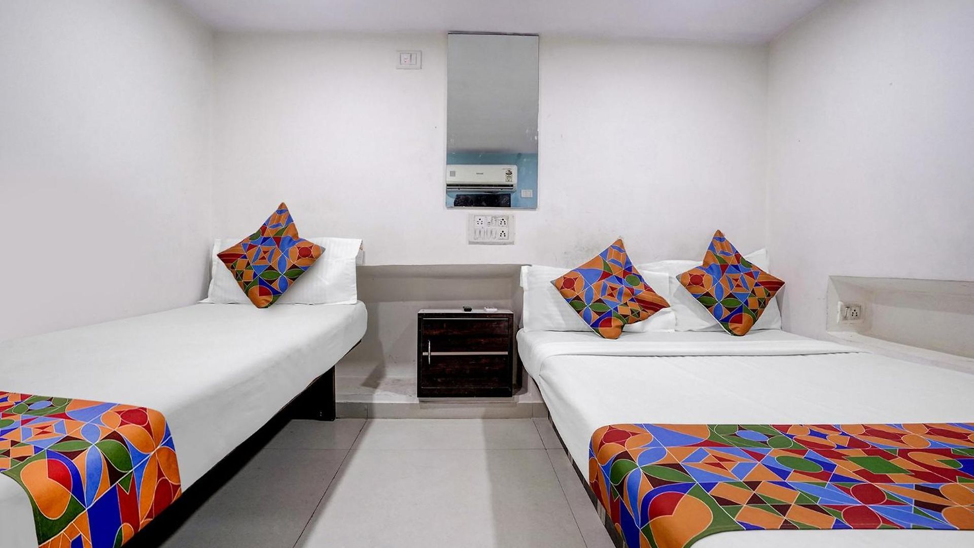 Fabhotel Blue Light Hotel 3*