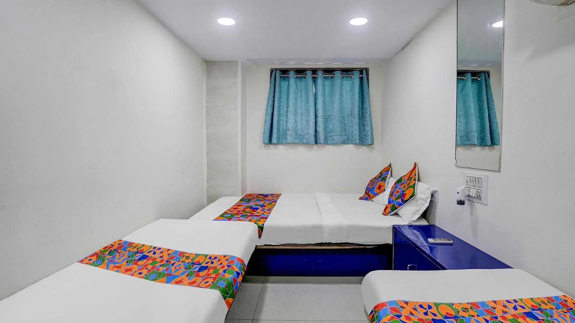 Hotel Fabhotel Blue Light Mumbai