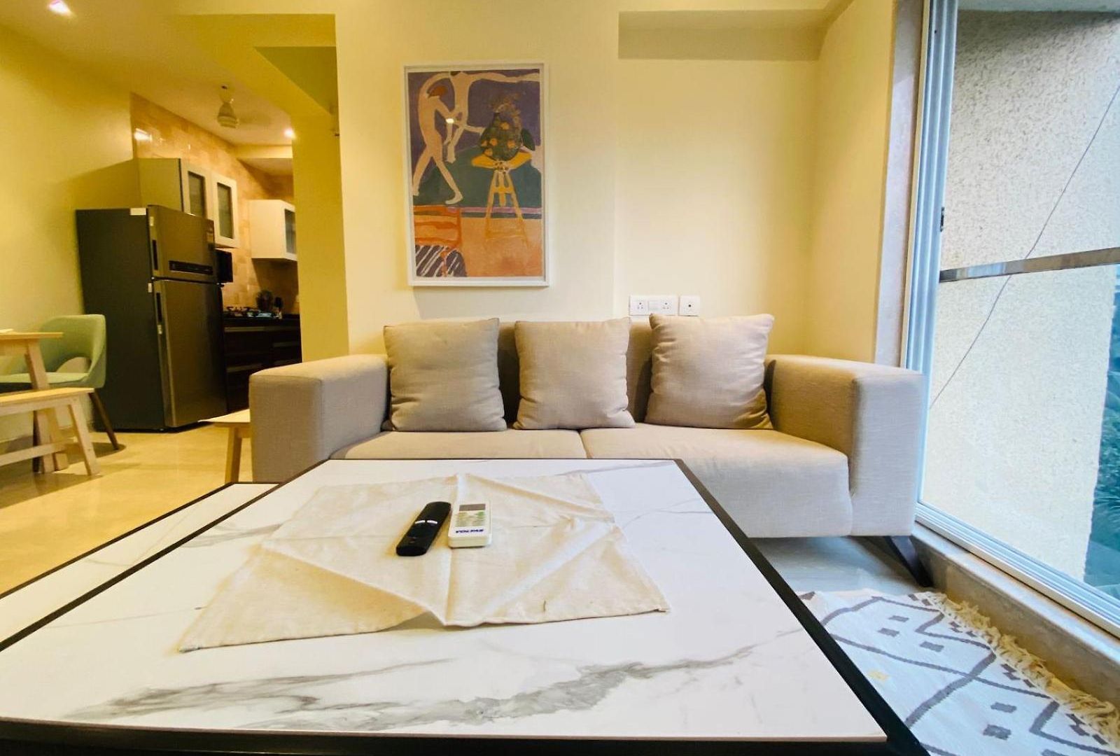 Connekthomes - Modern2bed-bandraarea Apartment *