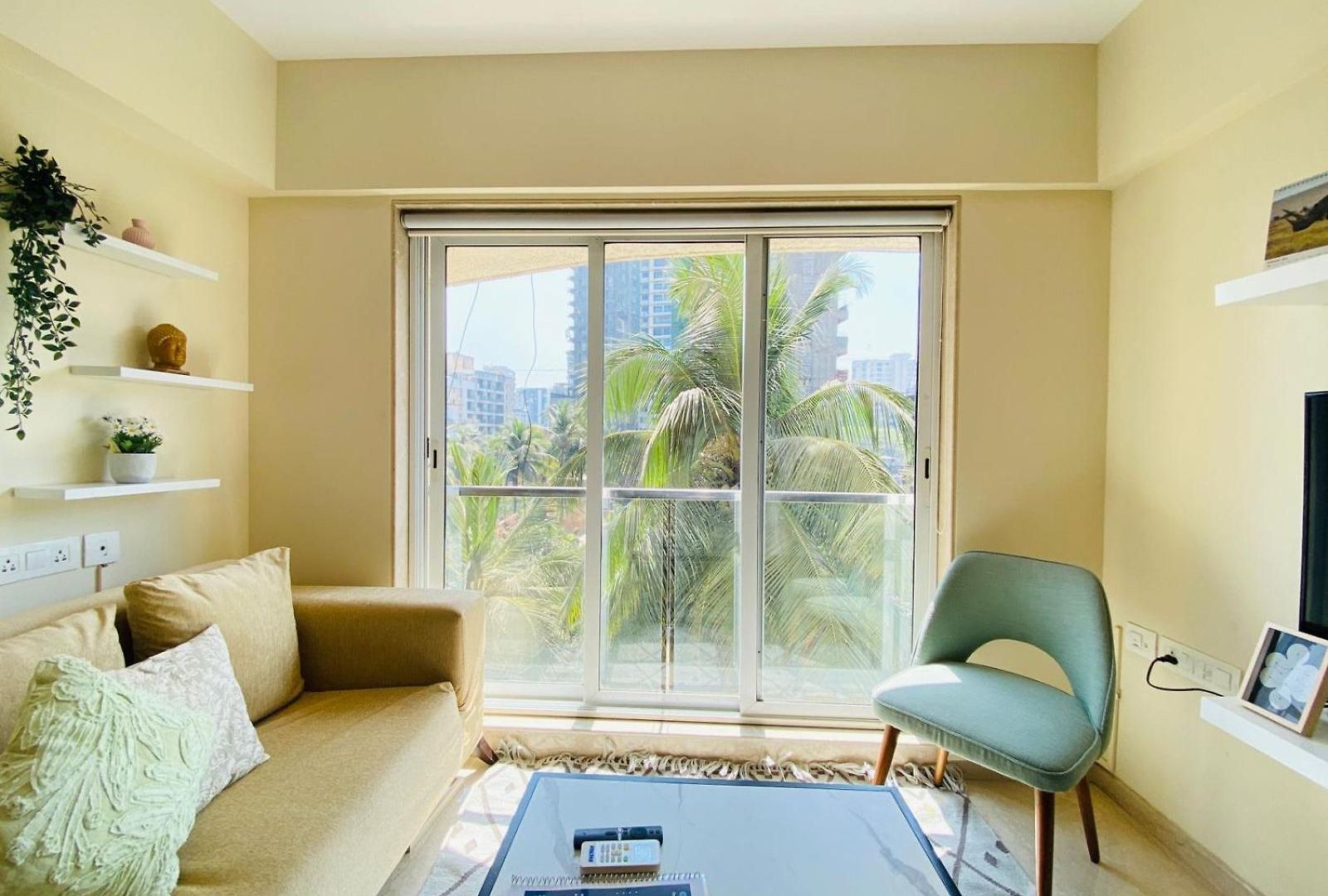 Connekthomes - Modern2bed-bandraarea *