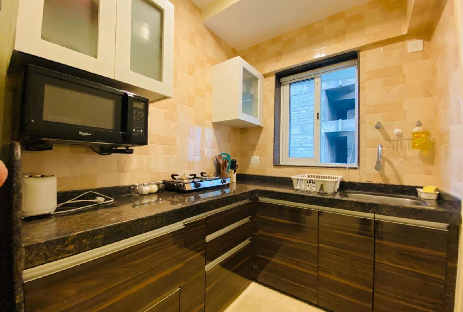 Connekthomes - Modern2bed-bandraarea *