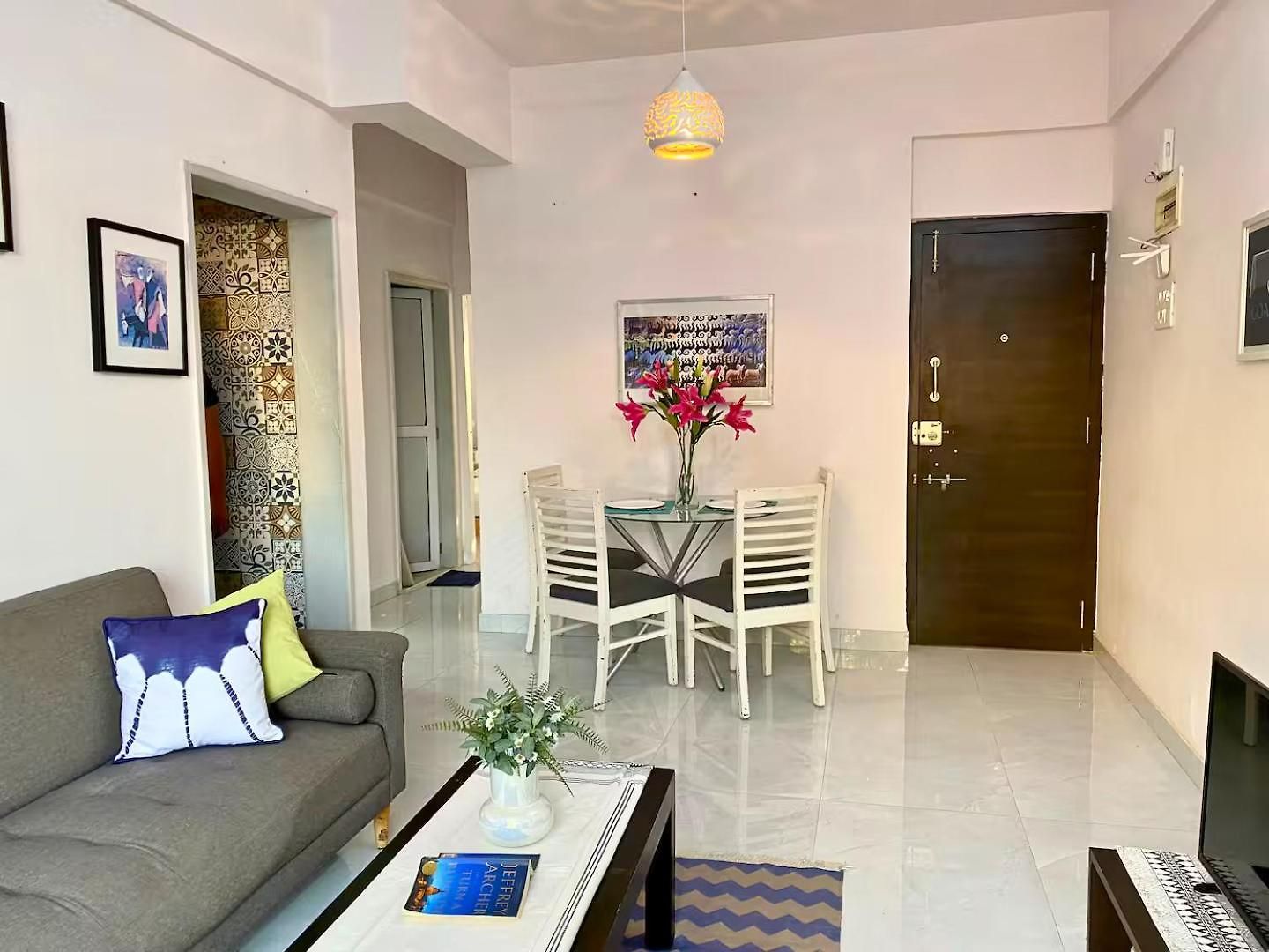 Connekthomes - Angel Views, Chapel Road, Bandra West Apartment Mumbai