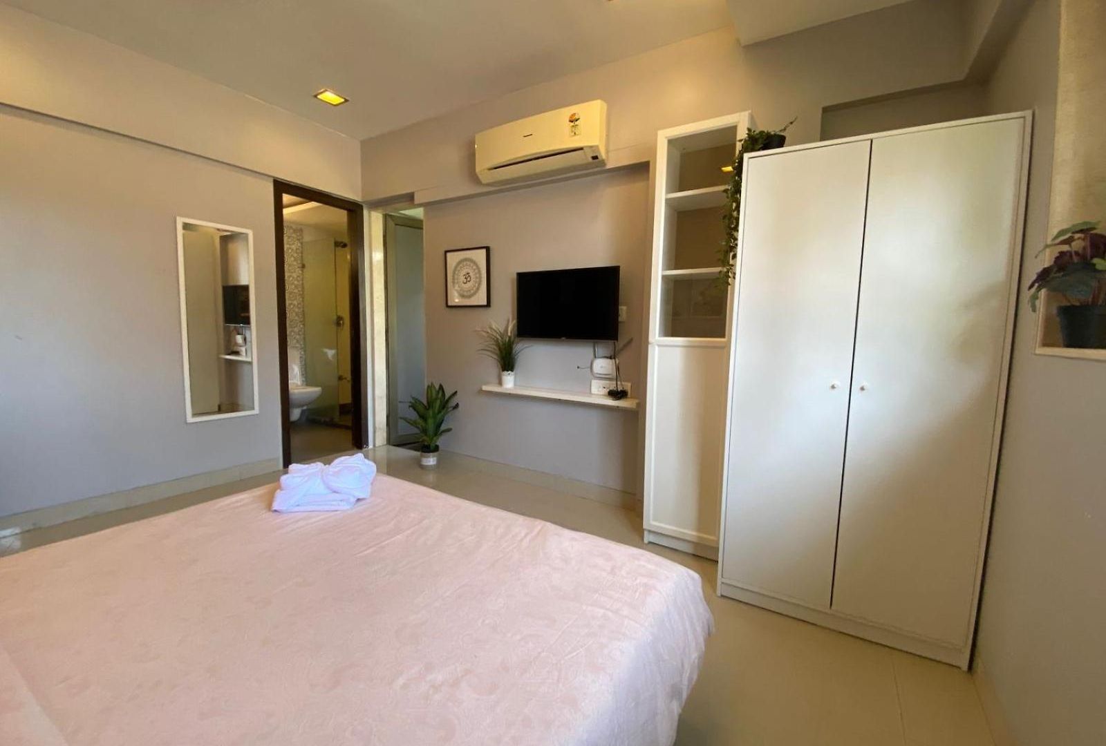 Apartment Sterling 401, Off Carter Road, Bandra West By Connekt Homes