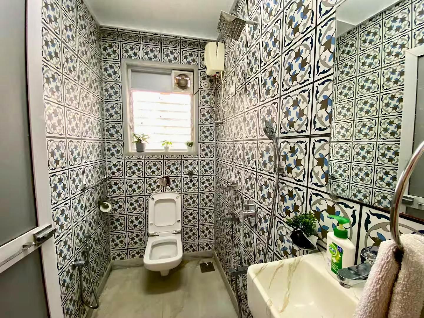 Connekthomes - Angel Views, Chapel Road, Bandra West