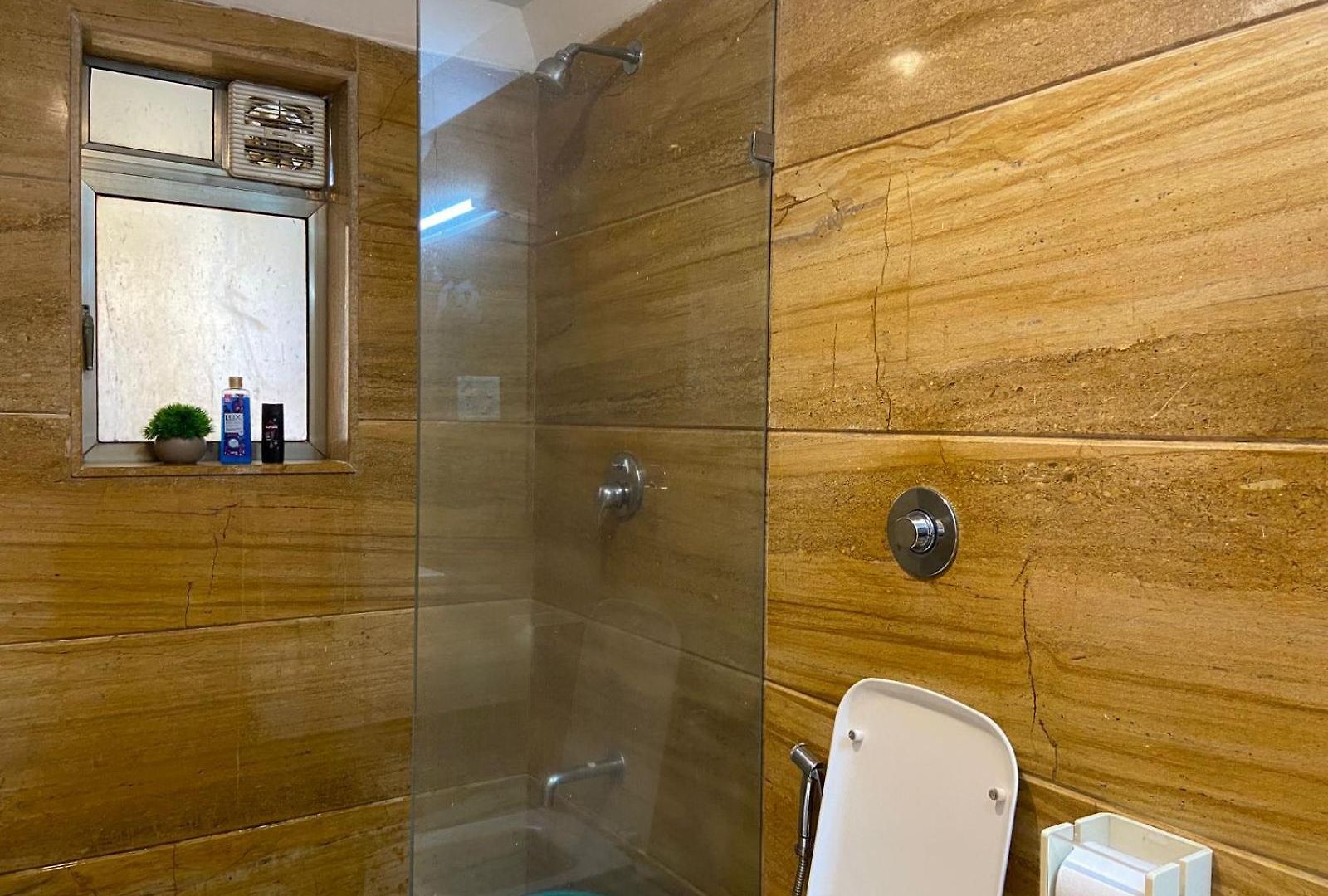Sterling 401, Off Carter Road, Bandra West By Connekt Homes *