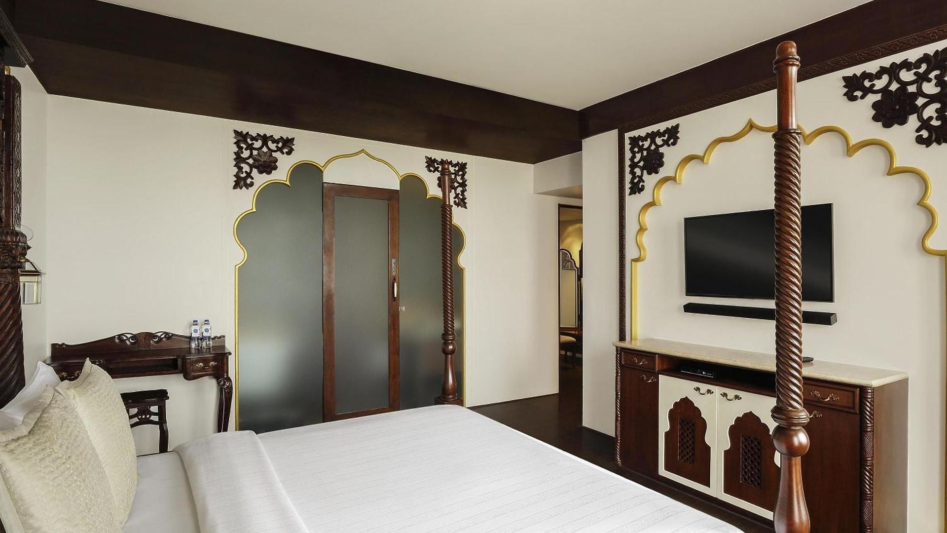Hotel Novotel Juhu Mumbai