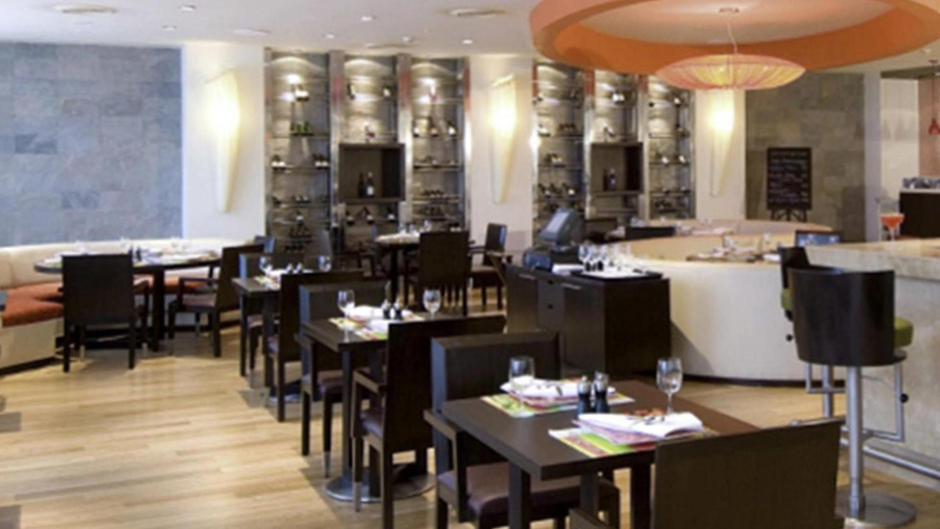 Novotel Juhu 5*