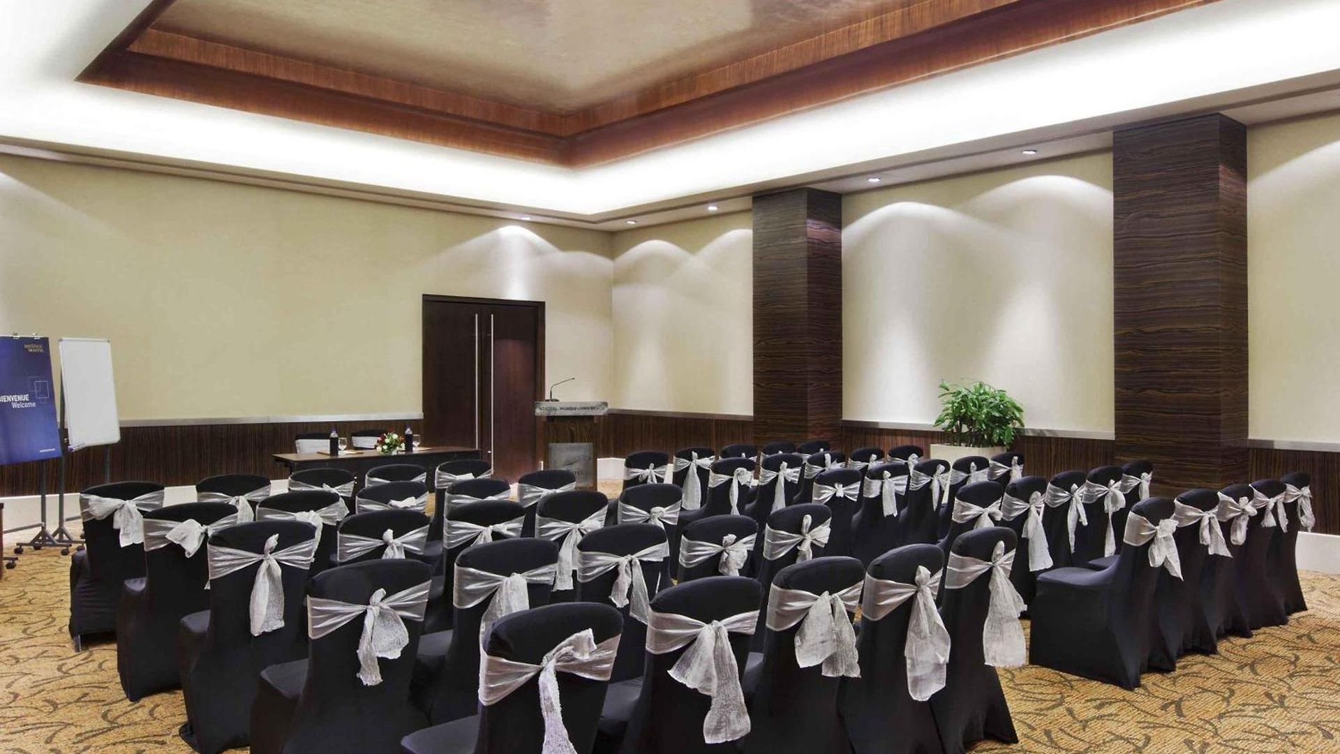 Hotel Novotel Juhu Mumbai