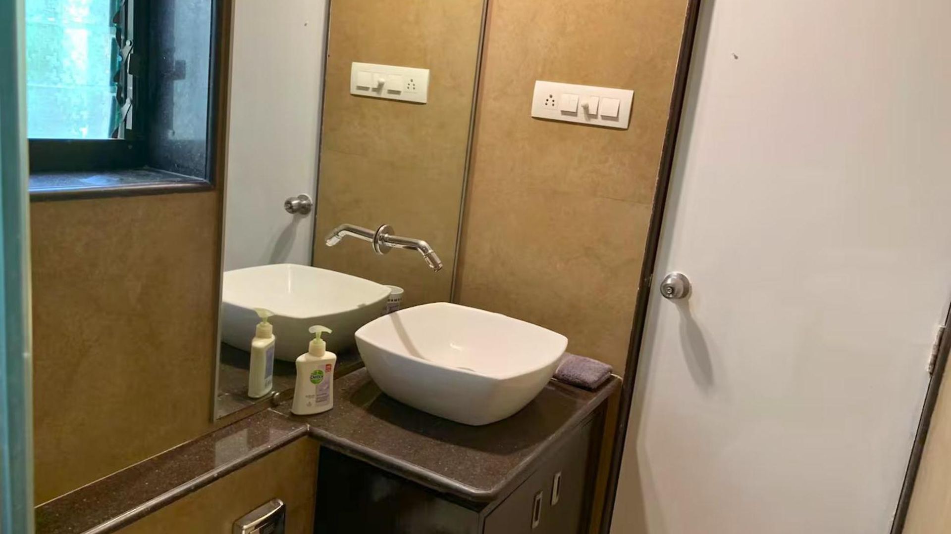 Mon Desire 1, Perry Cross Rd, Bandra West By Connekt Homes Apartment Mumbai
