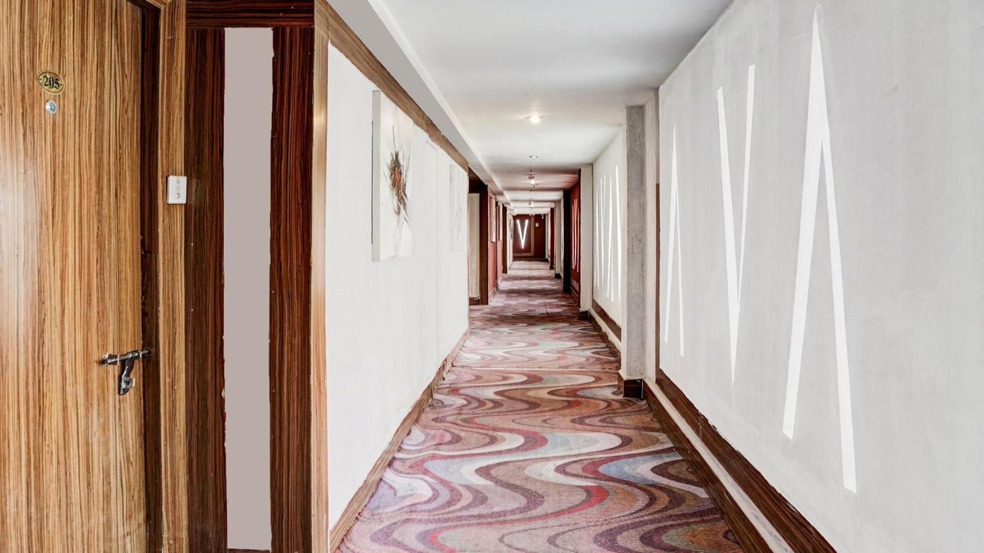 Townhouse Royal Palms - Rose Collection Hotel 4*