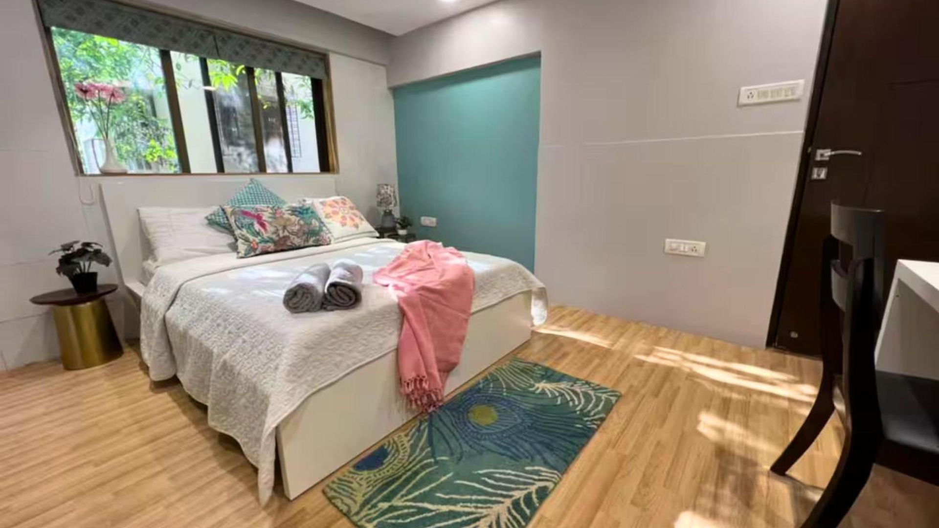 Apartment Sterling 102, Off Carter Road, Bandra West By Connekt Homes Mumbai
