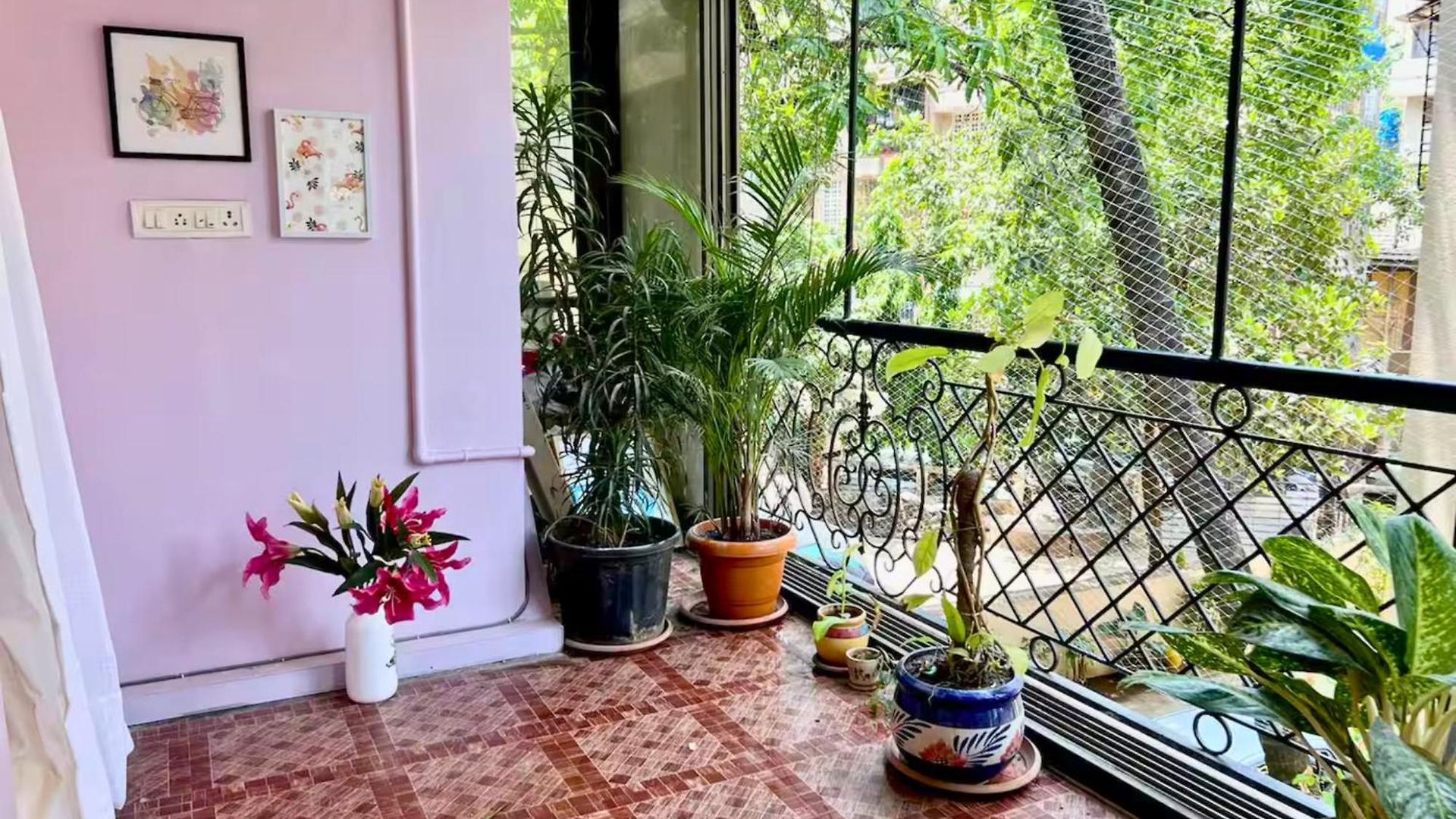 Sterling 102, Off Carter Road, Bandra West By Connekt Homes Mumbai