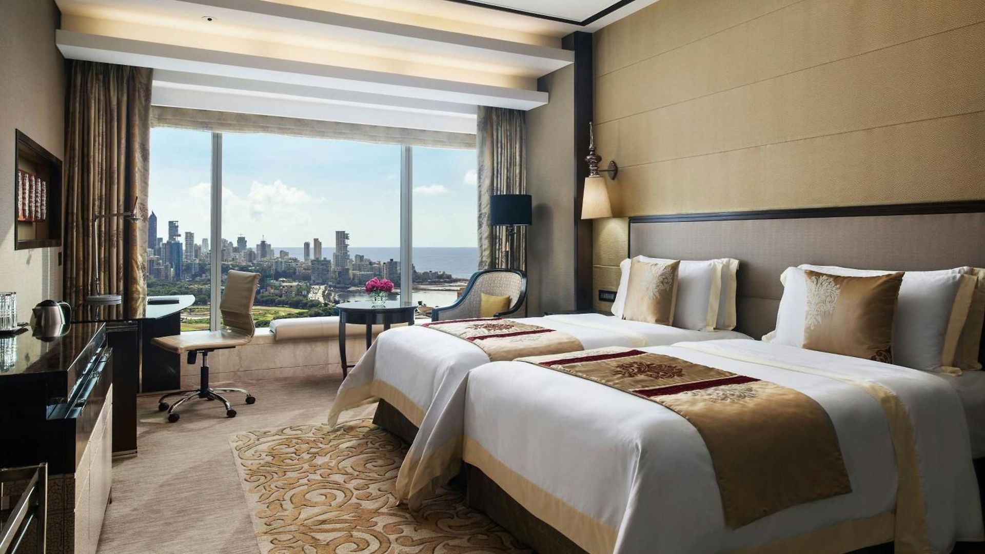 Hotel The St. Regis 5*