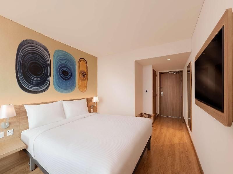 Ibis Bkc 4*