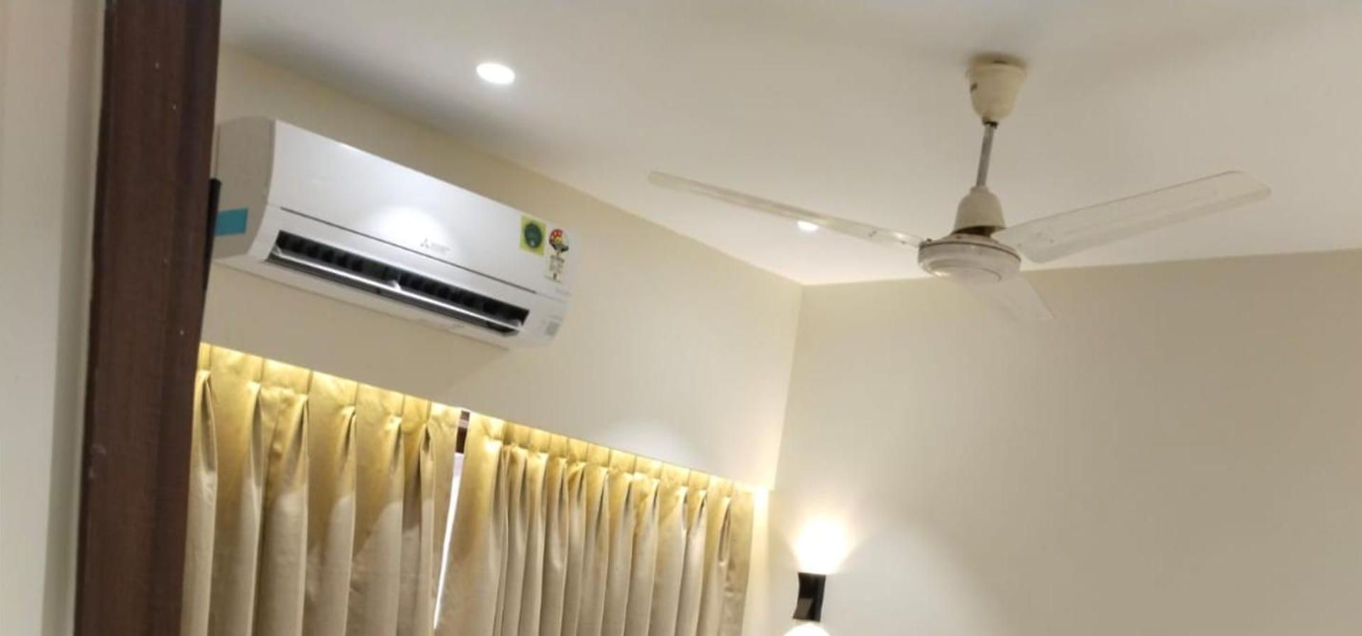Shine Hospitality Residency Hotel