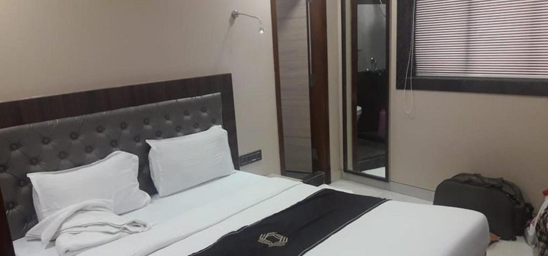 Hotel Shine Hospitality Residency Mumbai