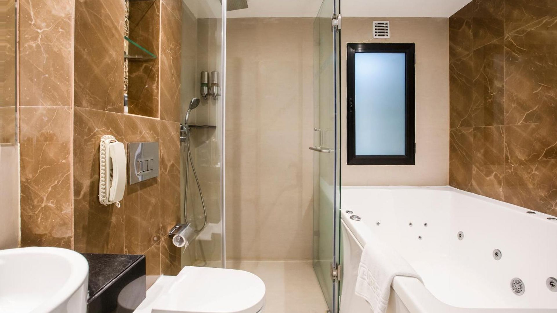 Ramee Techome Aparthotel 4*