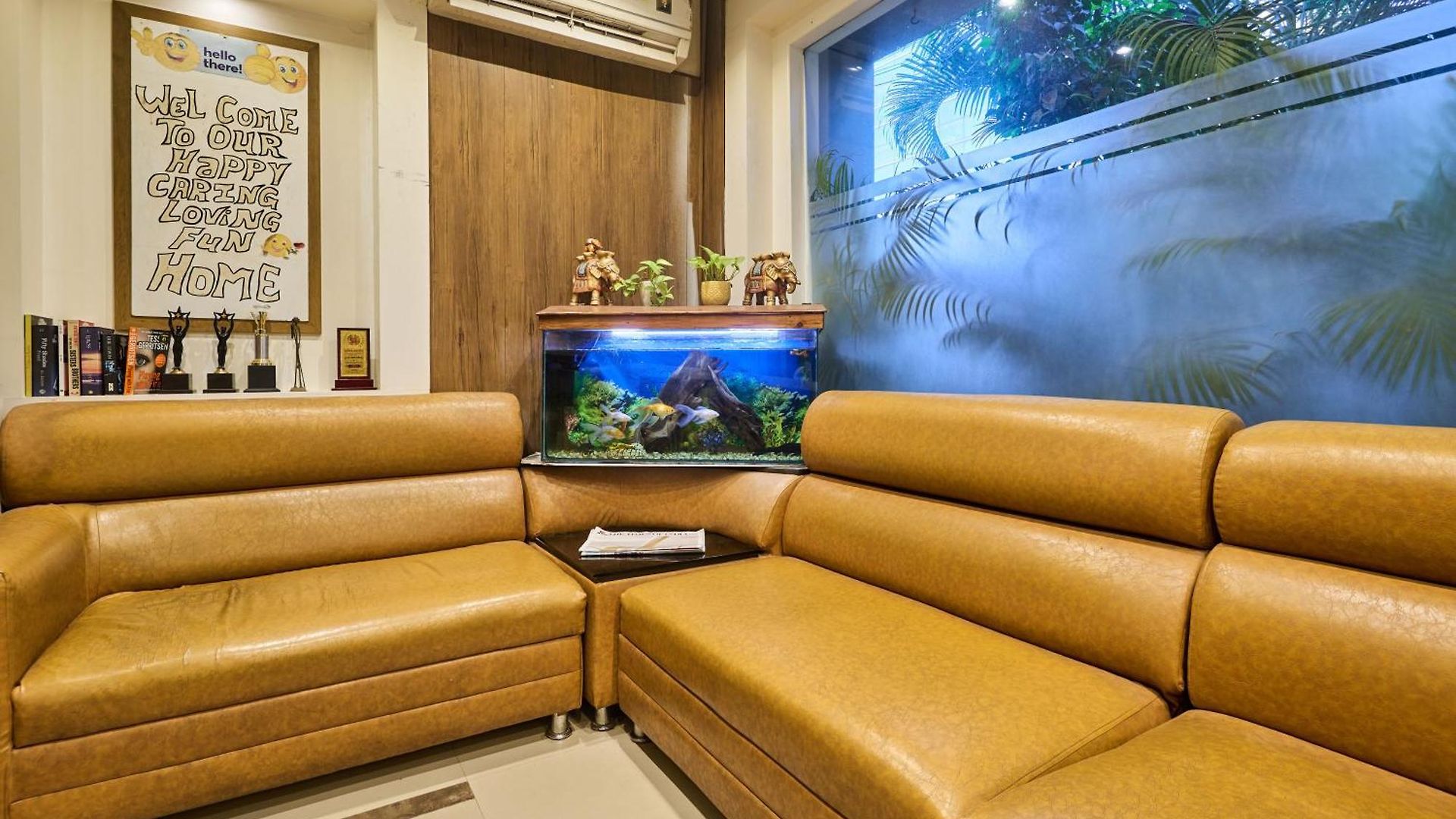 Hotel Treebo Amber International Airport T2 Mumbai