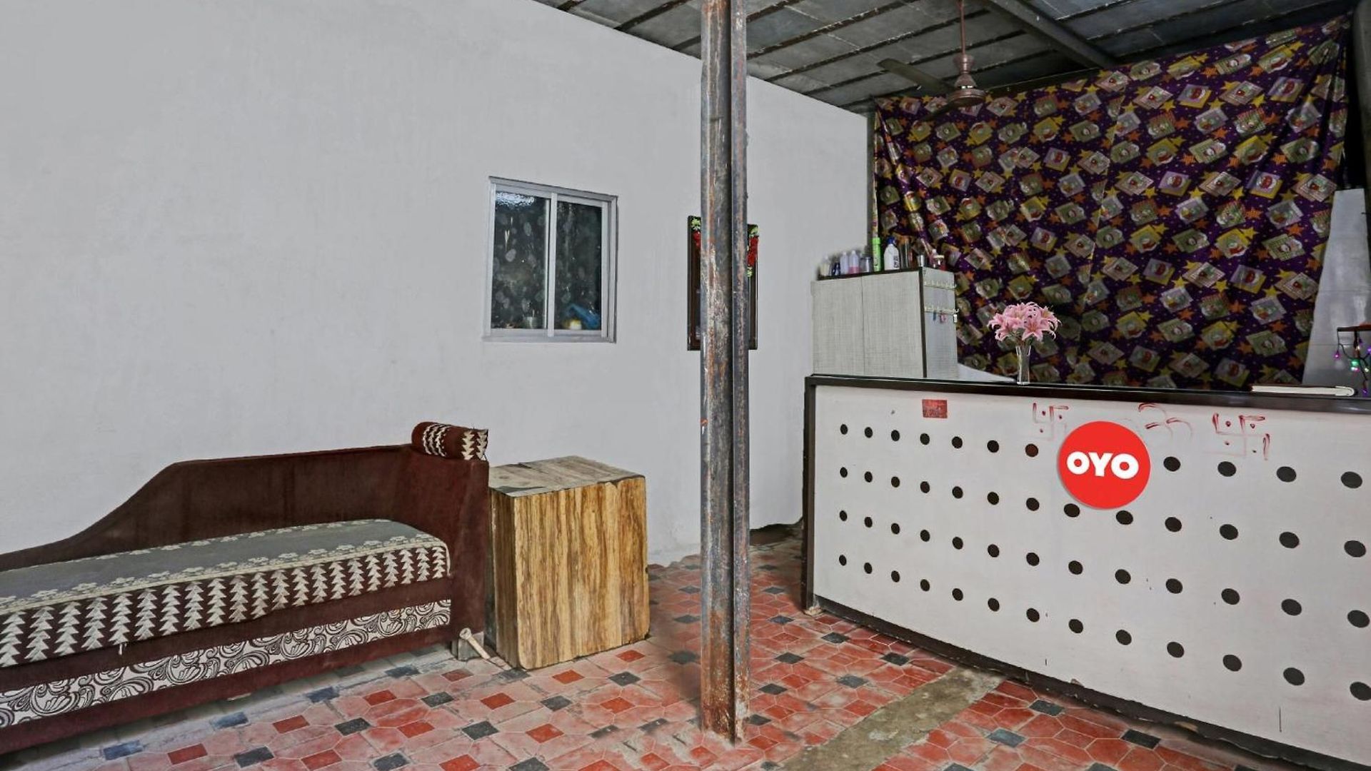 O Golden Residency Hotel 4*