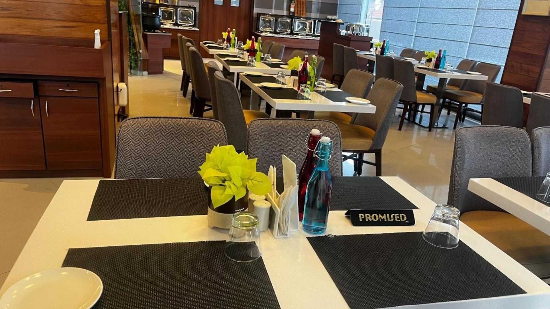 Suba International Sahar Road Hotel 4*