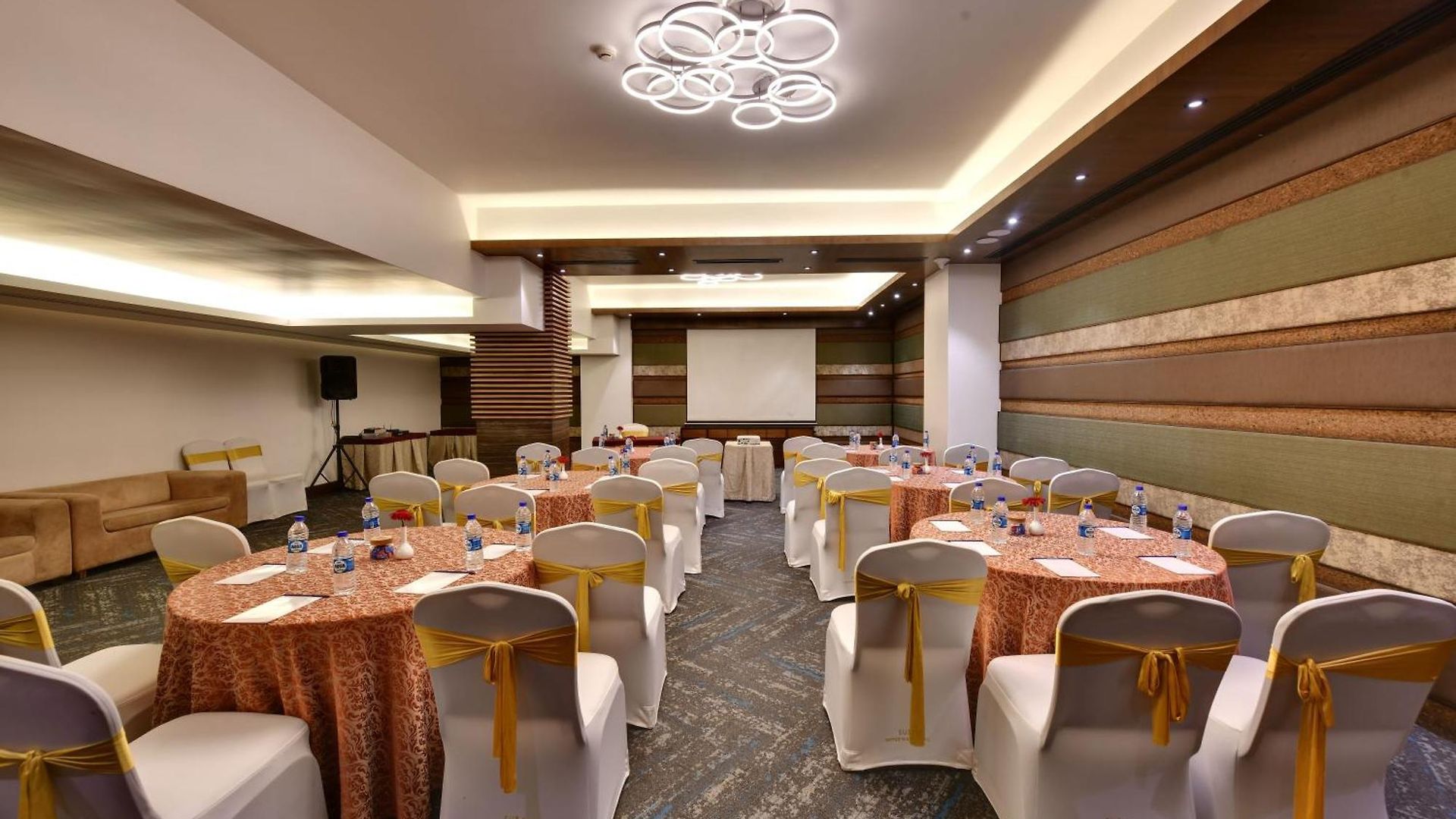 Suba International Sahar Road Hotel