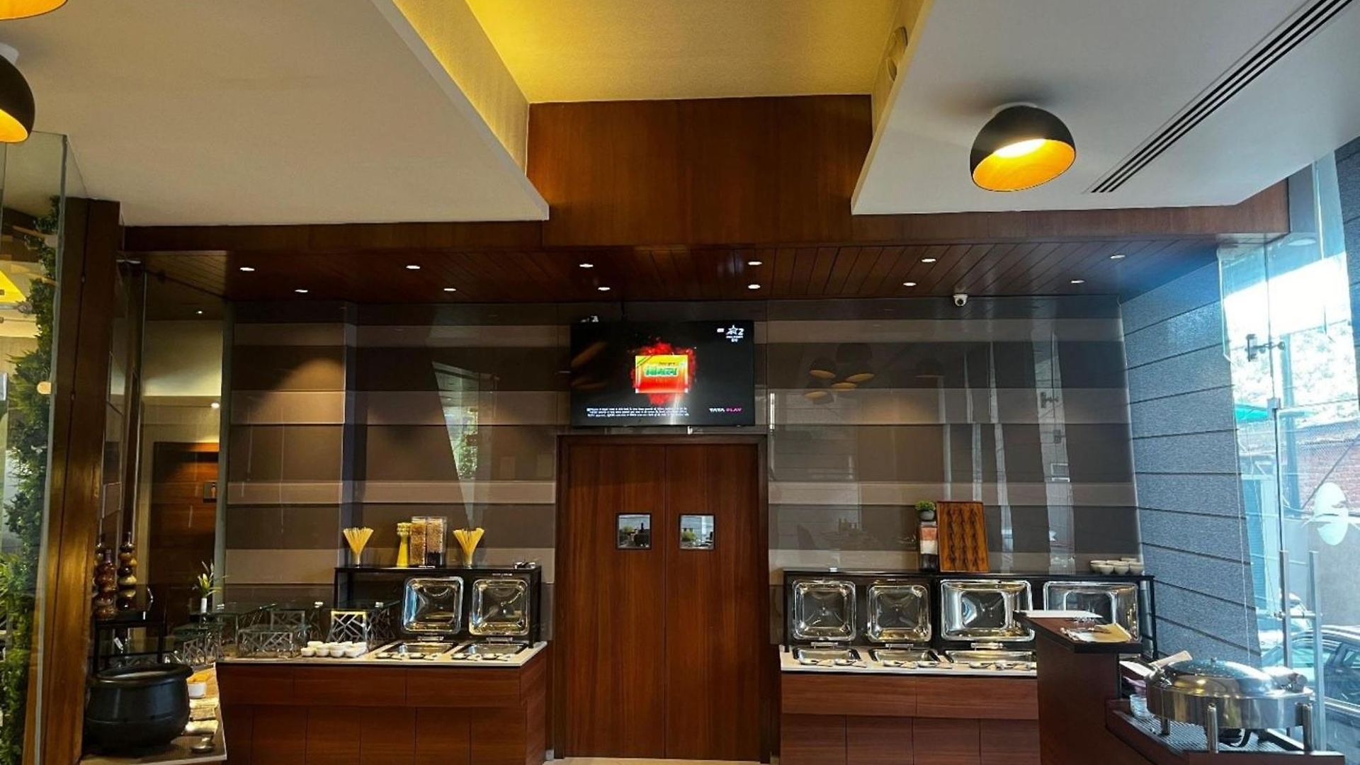 Suba International Sahar Road Hotel 4*