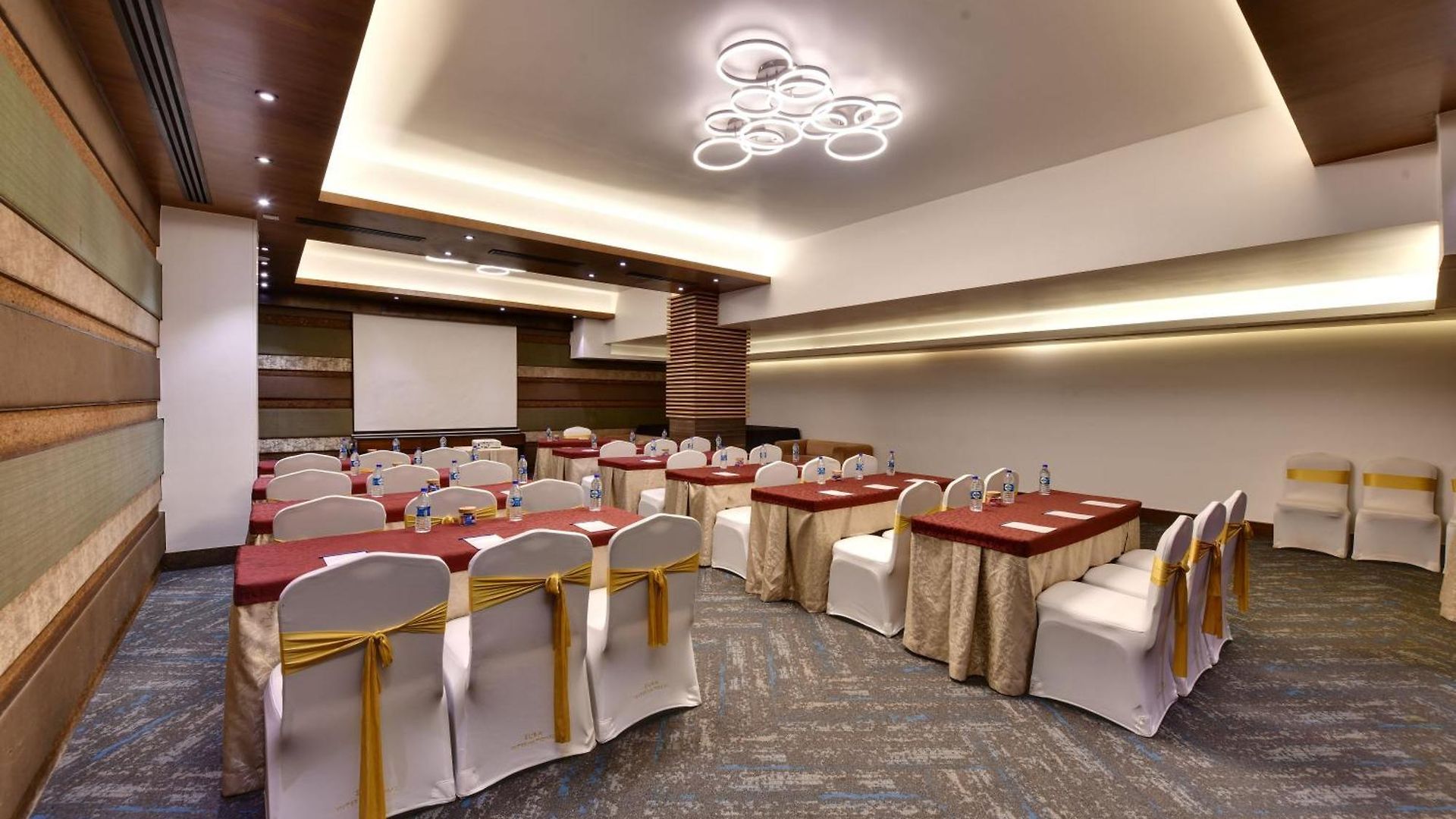 Suba International Sahar Road Hotel