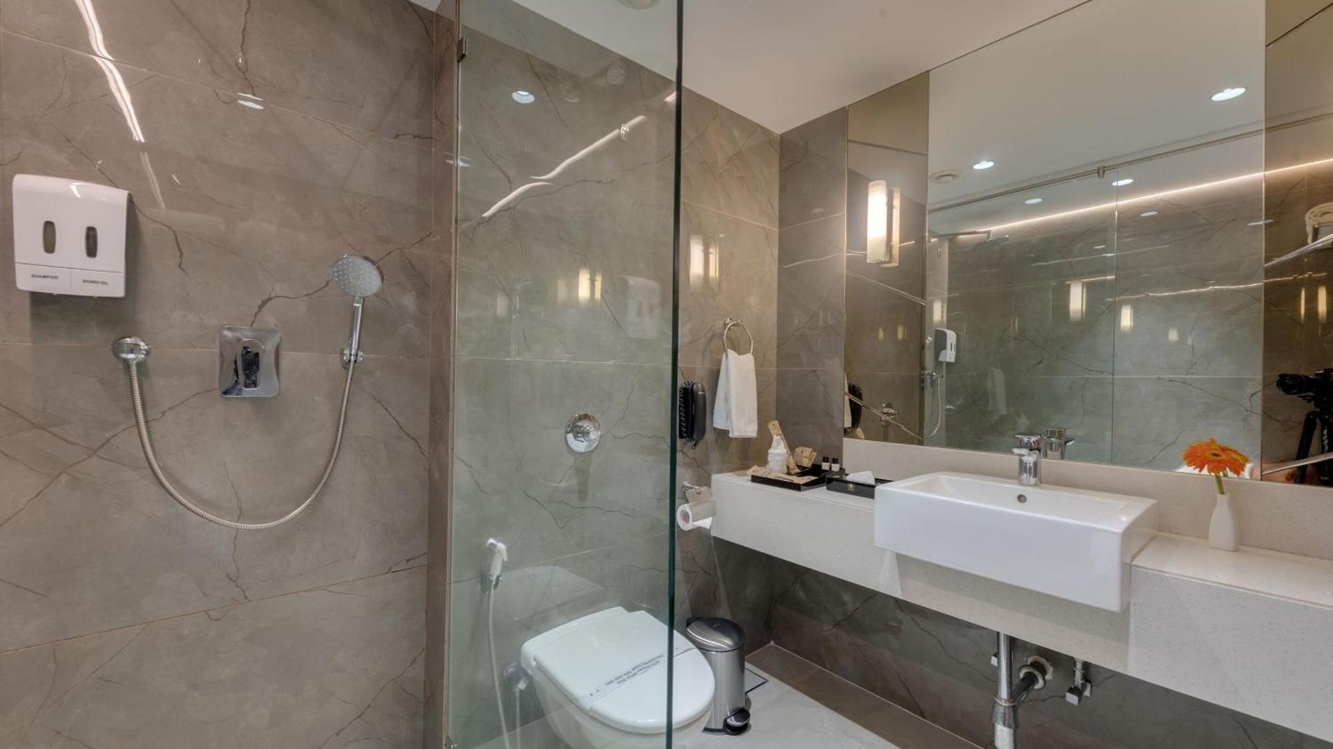 Hotel Suba International Sahar Road 4*