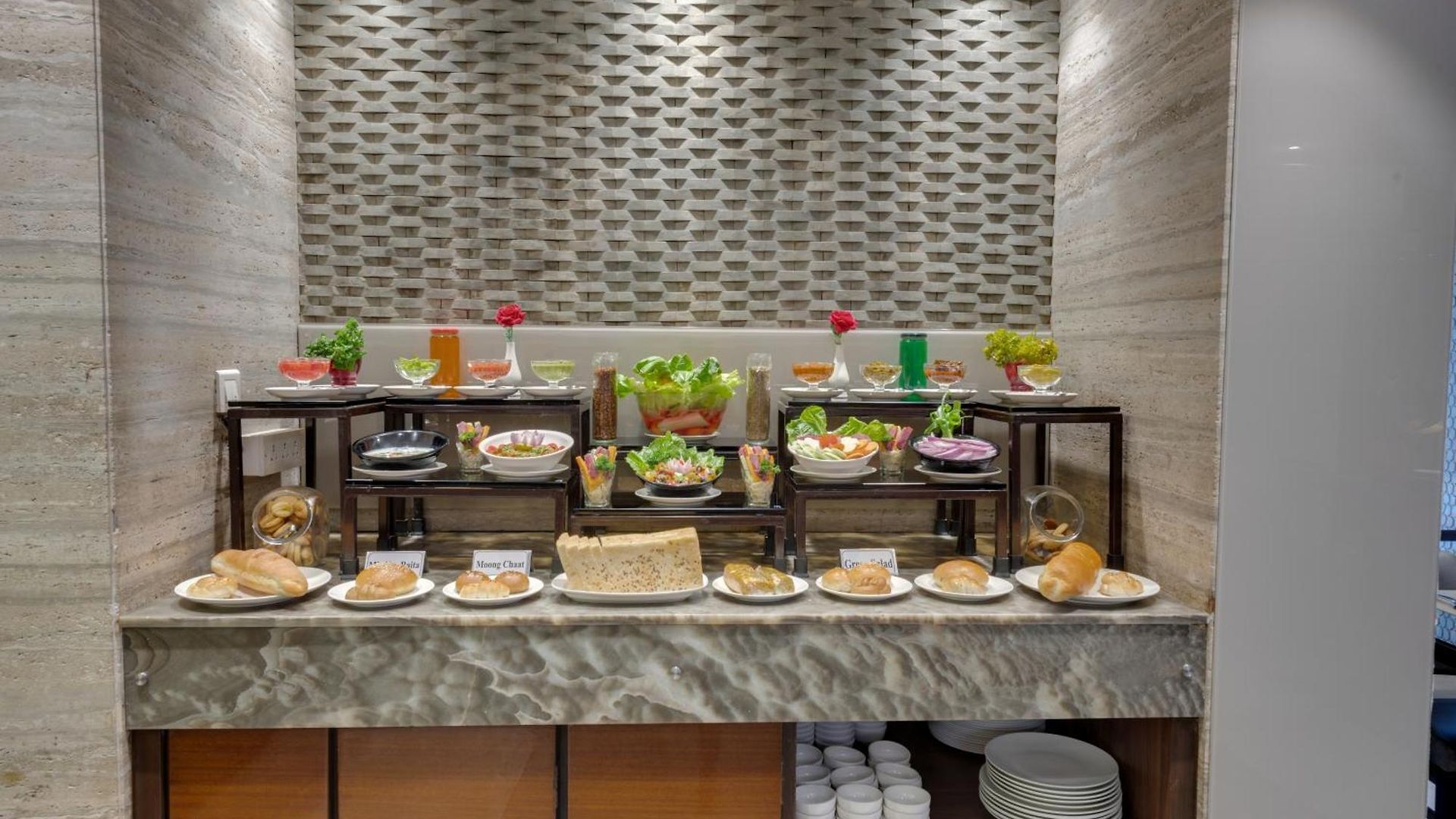 Suba Galaxy Hotel Mumbai