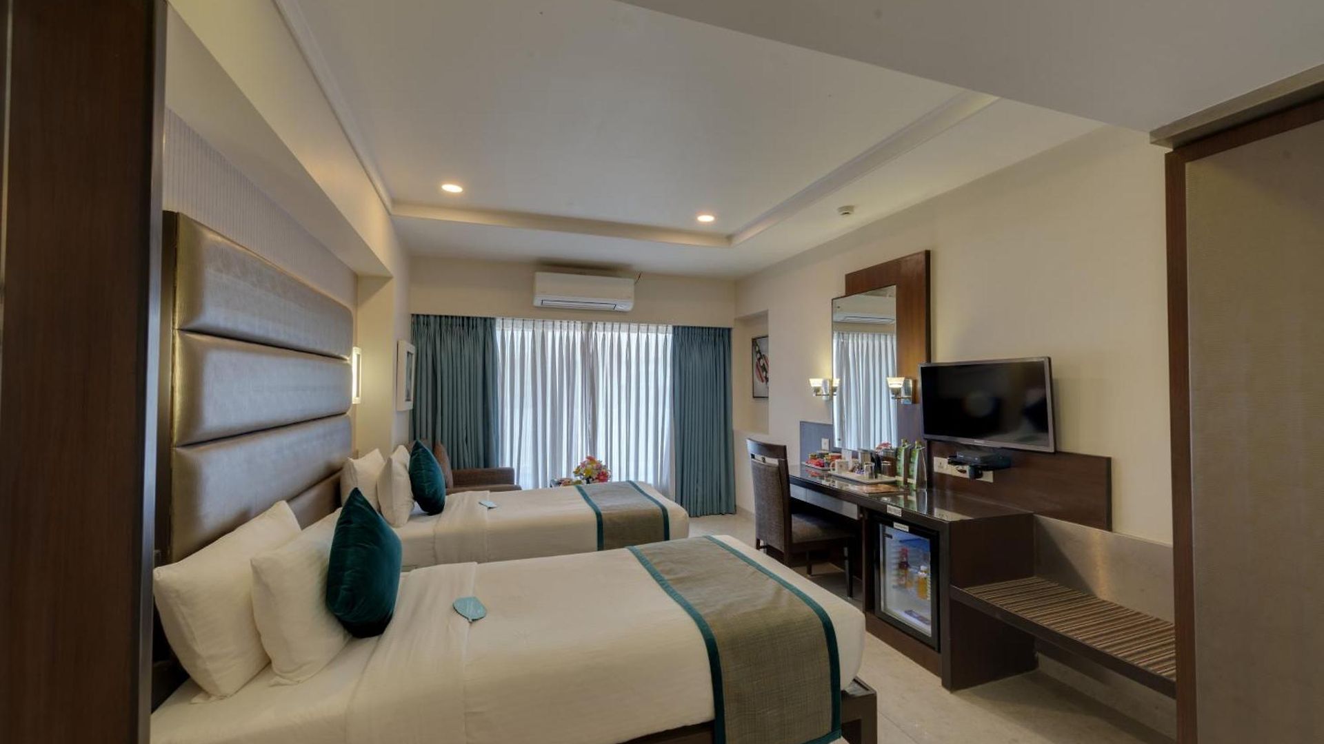 Suba Galaxy 4* Mumbai
