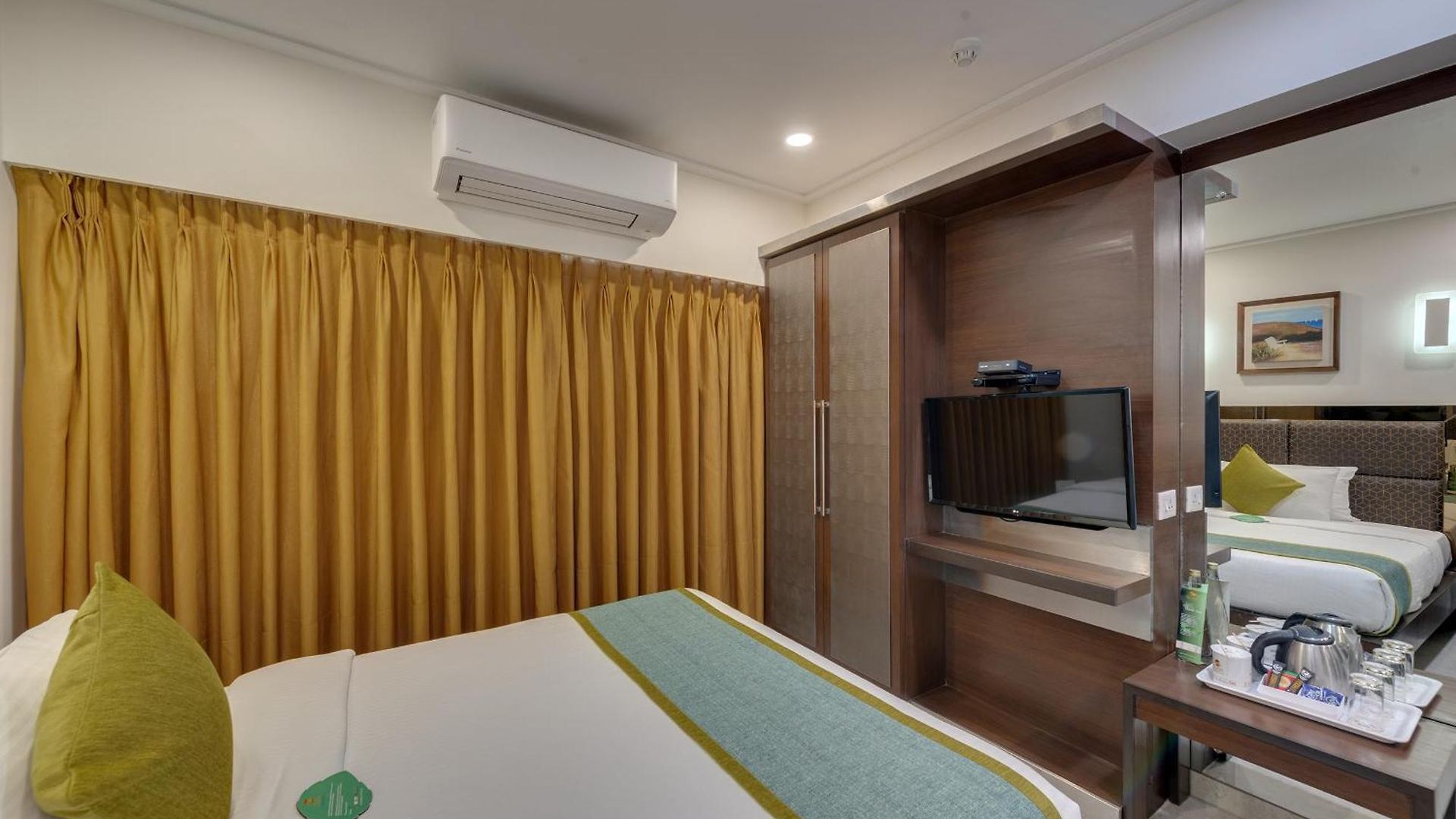 Hotel Suba Galaxy