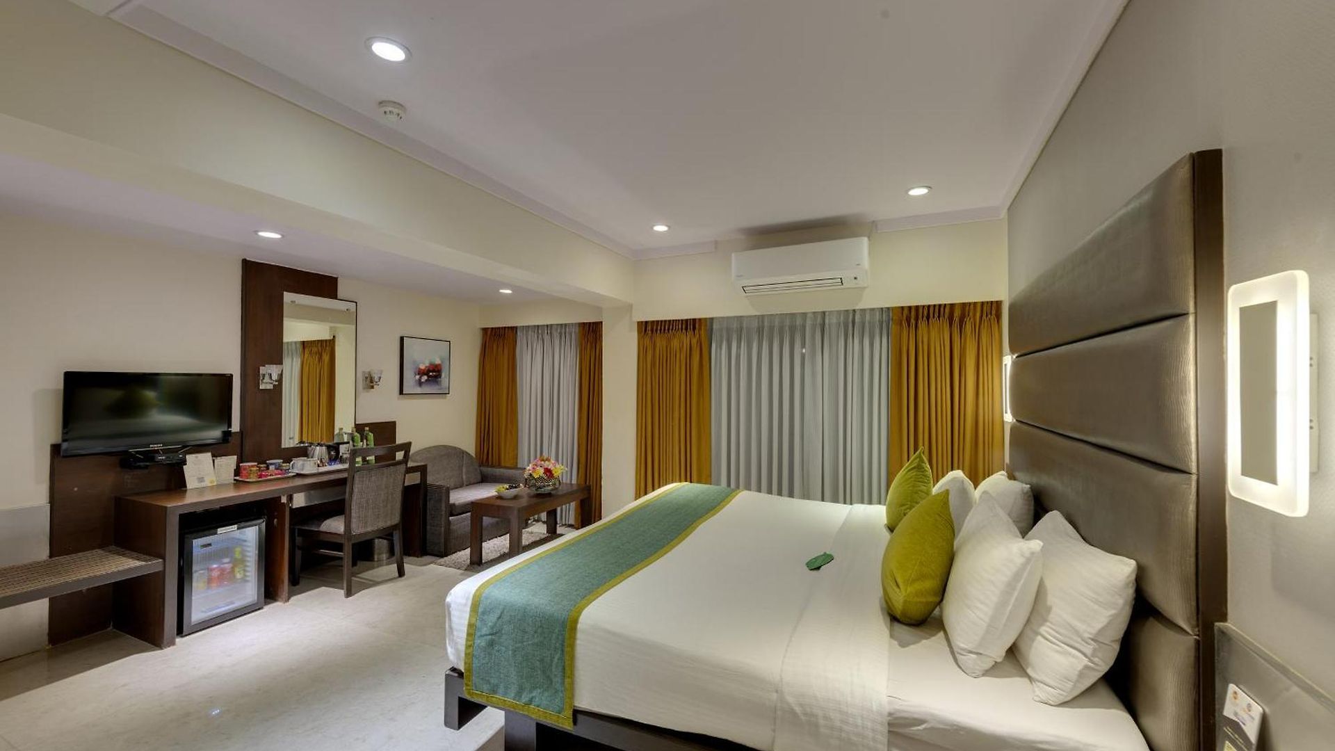 Hotel Suba Galaxy 4*