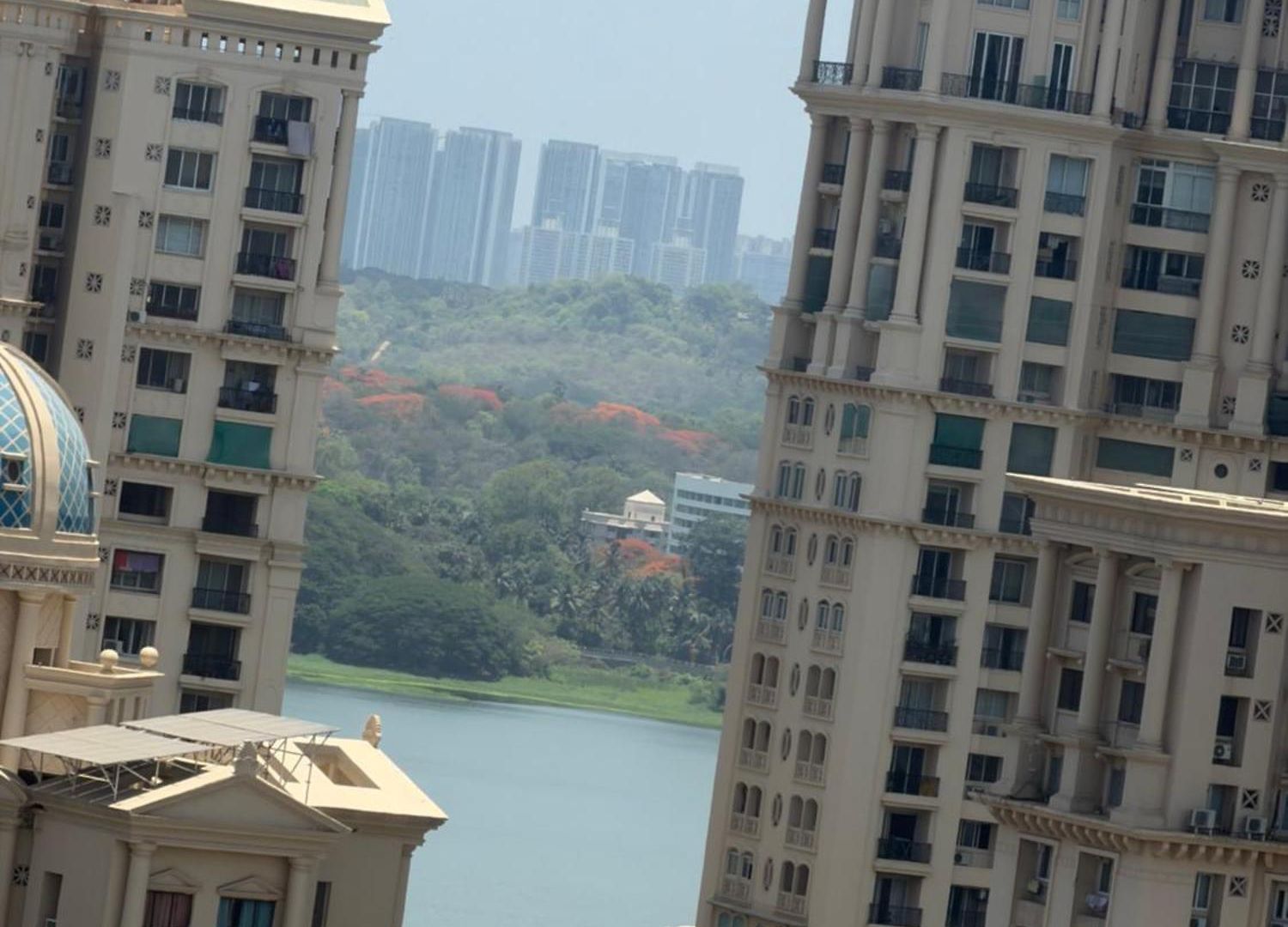 Trendy1br+smart Kitchen +living Room+1.5 Toilets * Mumbai