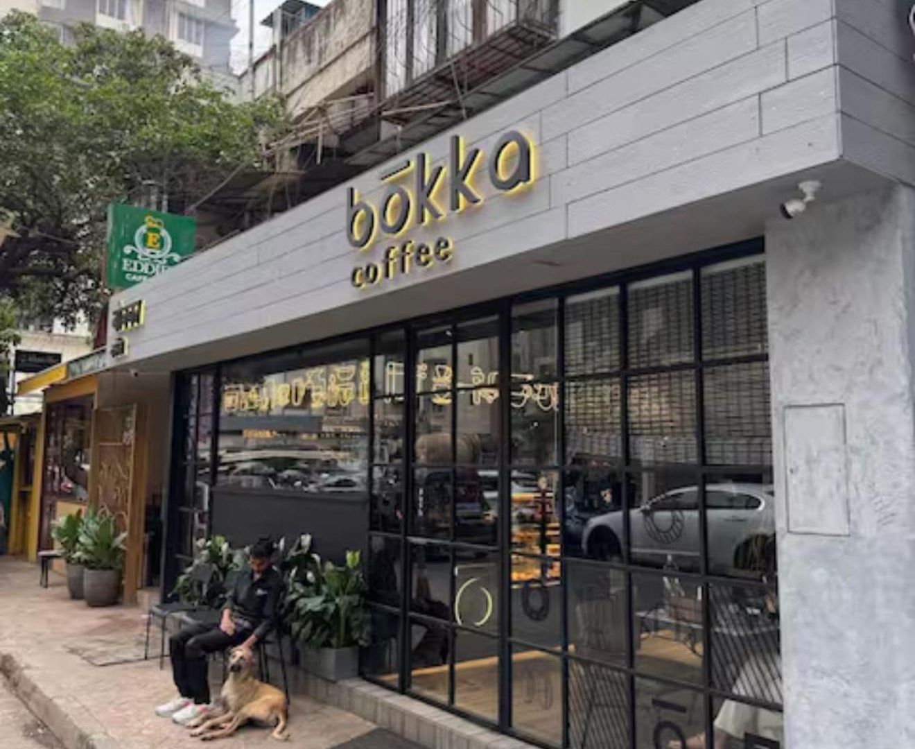 Connekthomes -modern 3bed3bath In Prime Bandra Neighborhood