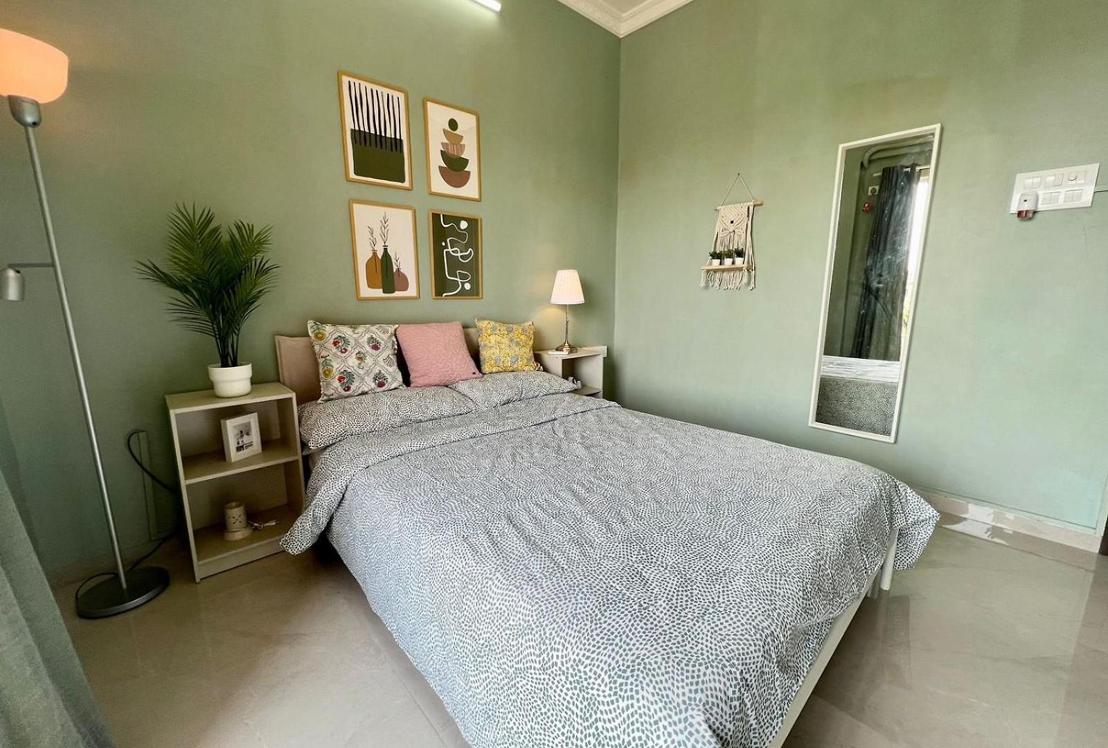 Connekthomes - Angel Views, Chapel Road, Bandra West Apartment Mumbai
