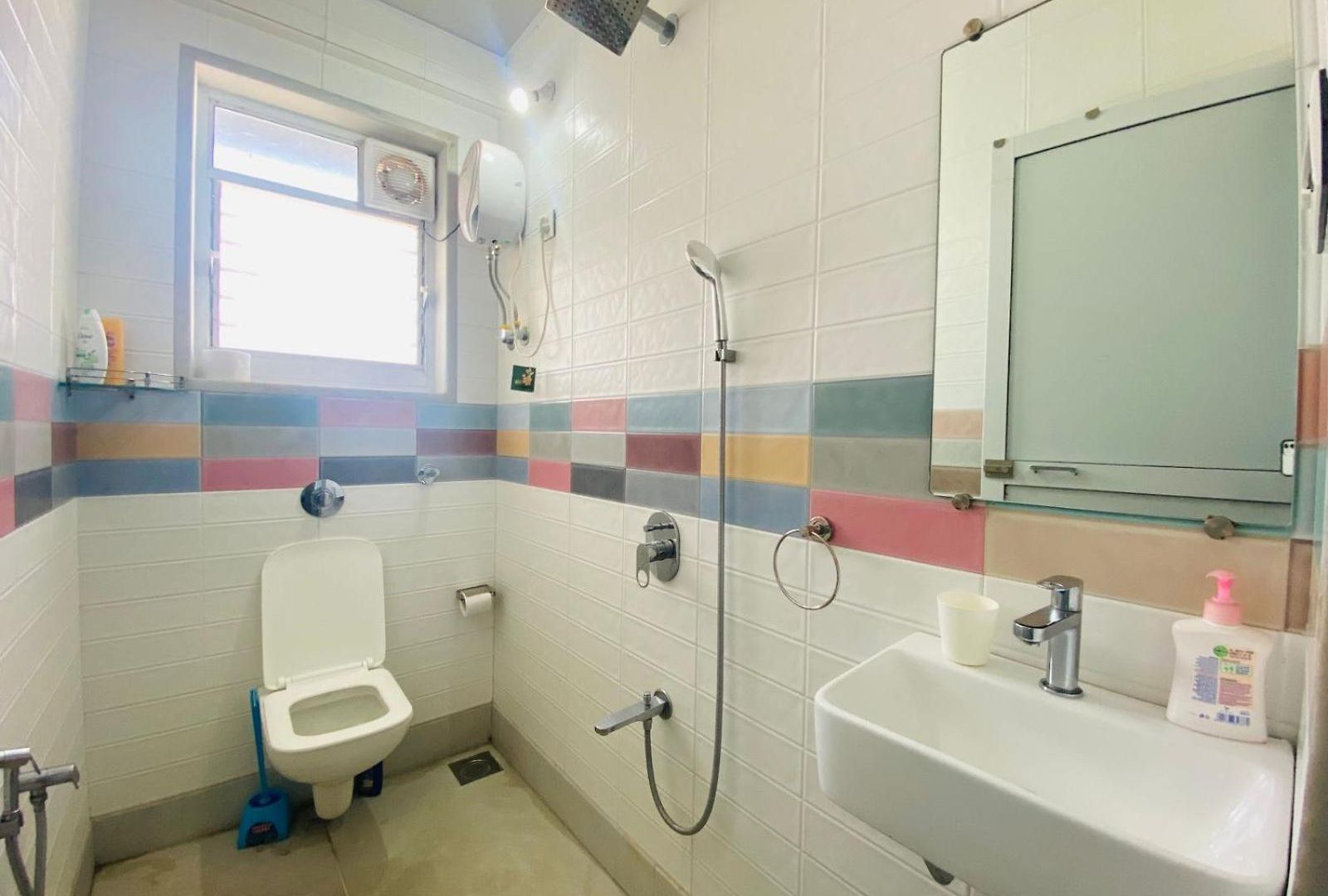Apartment Connekthomes - Angel Views, Chapel Road, Bandra West Mumbai