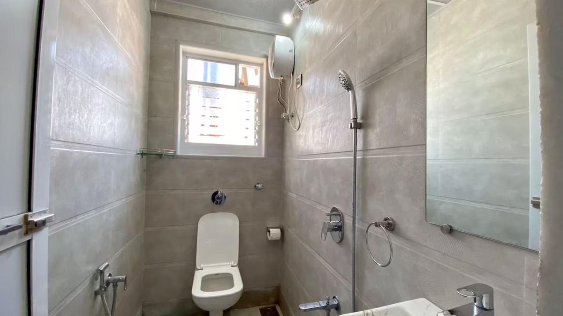 Connekthomes - Angel Views, Chapel Road, Bandra West Apartment Mumbai