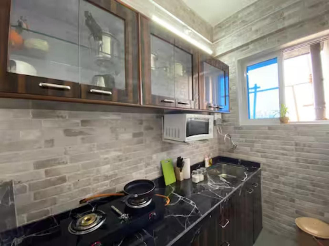 Connekthomes - Angel Views, Chapel Road, Bandra West * Mumbai