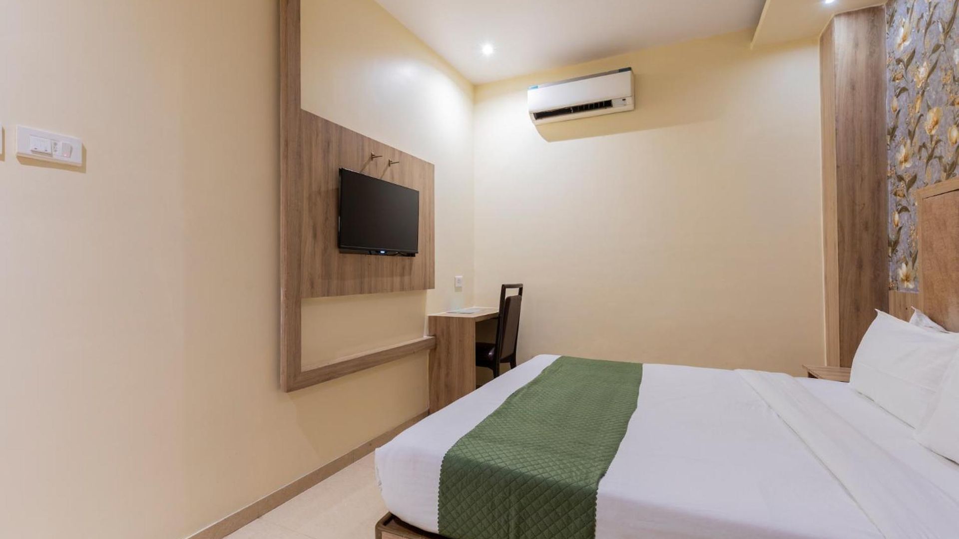 Bed & Breakfast Lotus Grand Near International Airport