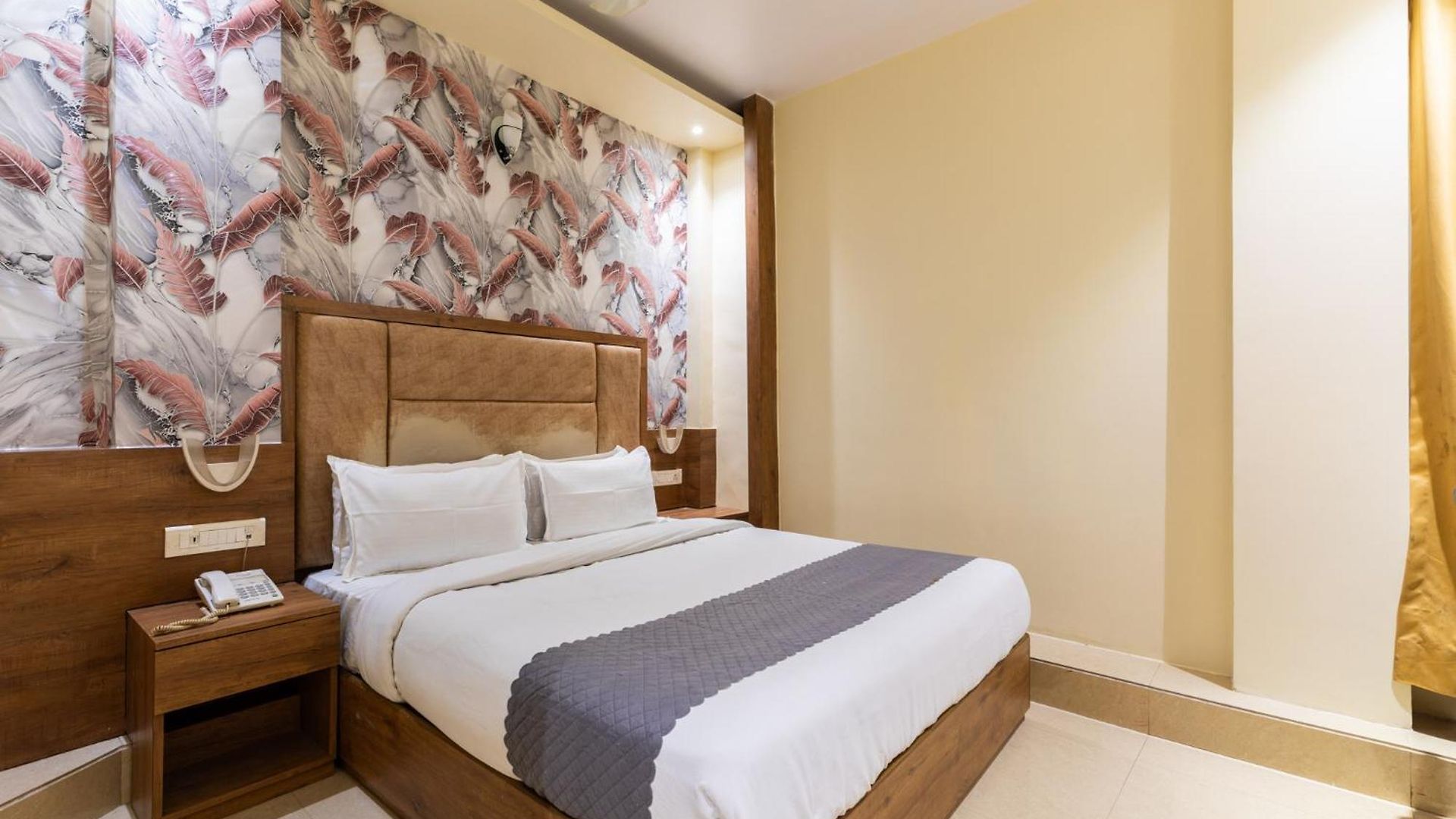 Bed & Breakfast Lotus Grand Near International Airport 3*