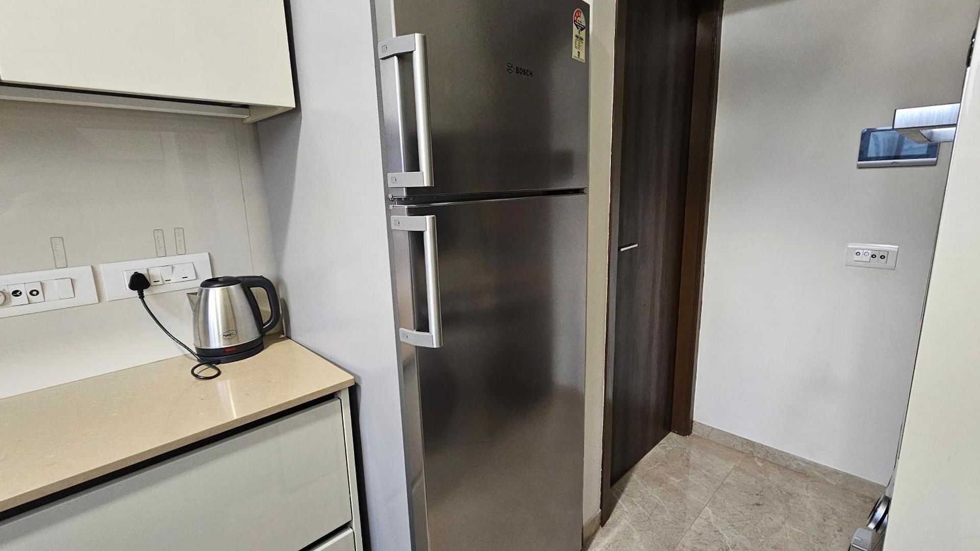 Lite - Powai Apartment *