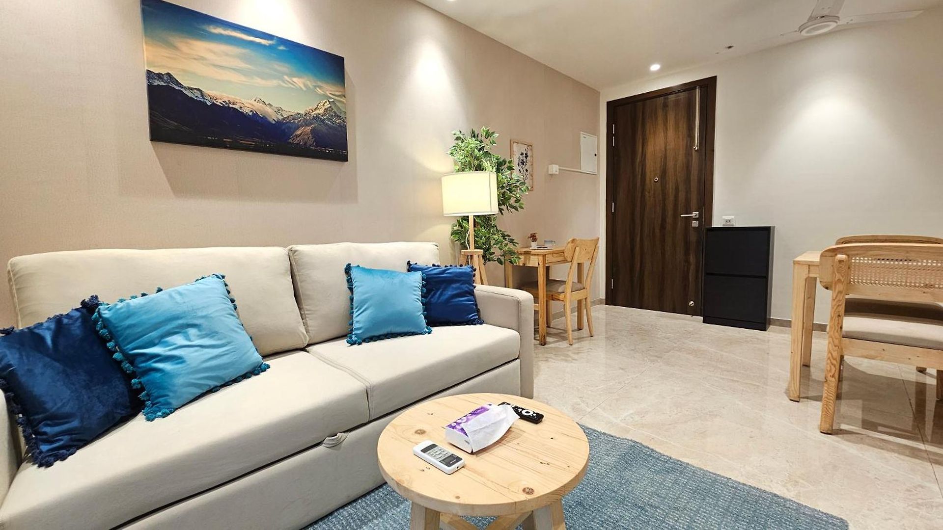 Apartment Lite - Powai