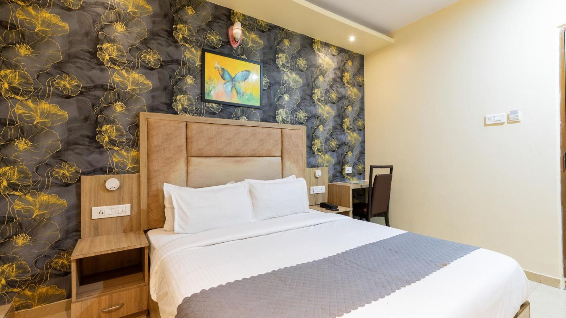 Bed & Breakfast Lotus Grand Near International Airport 3*