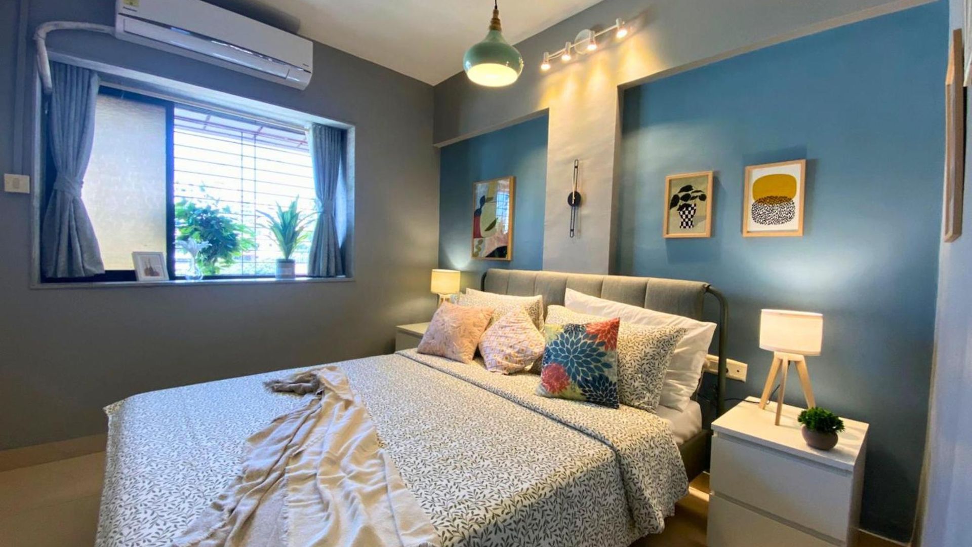 Apartment Connekthomes - Simon Lydia A Sunlit Charm In Bandra, Pali Village Mumbai